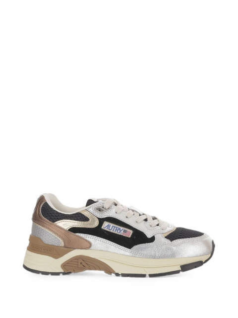 [AUTRY] Sneakers FW26 HYLW EM 06