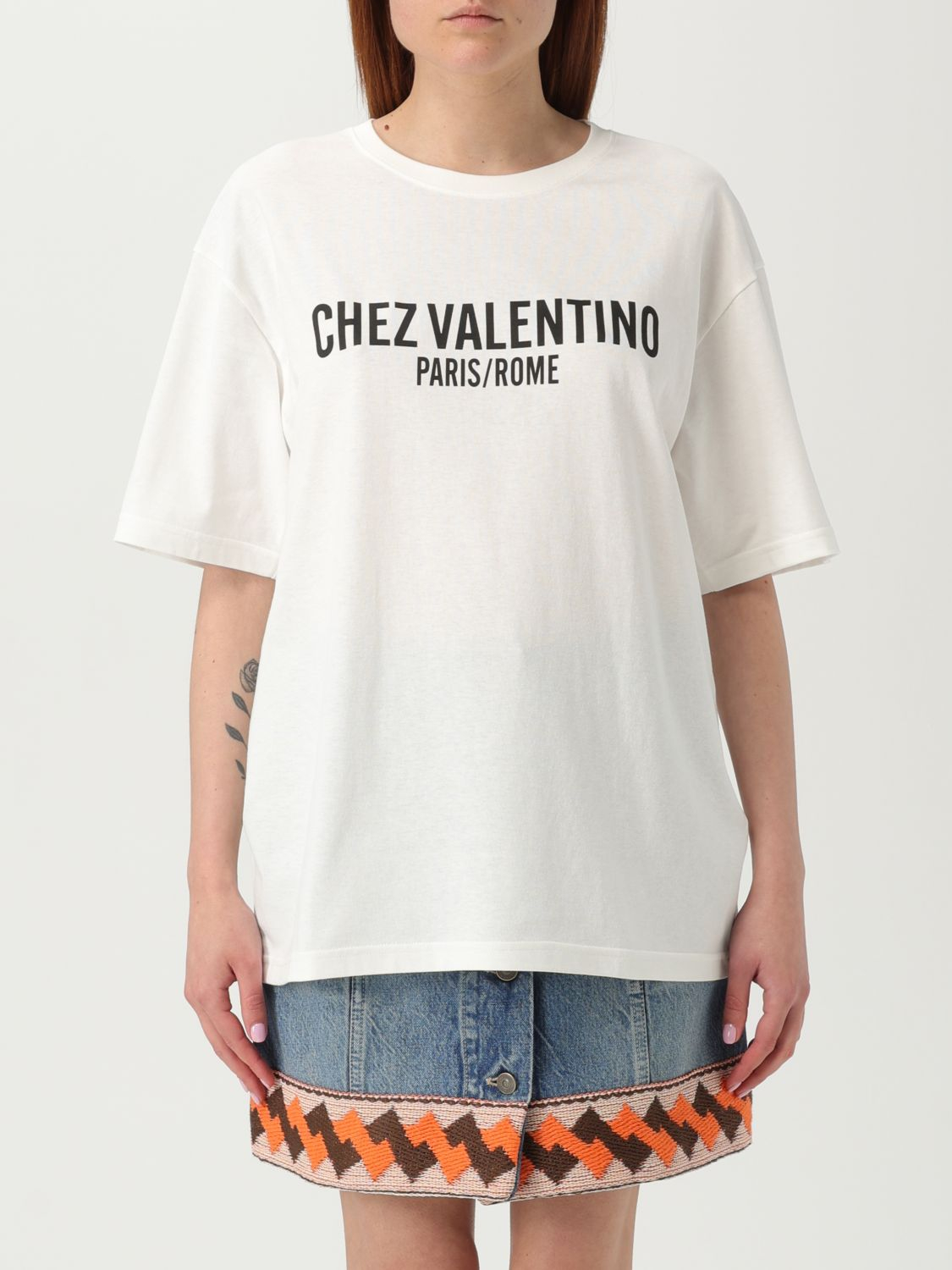 [Valentino] T-shirts Short Sleeve FW25 6B3MG24Q95W A03