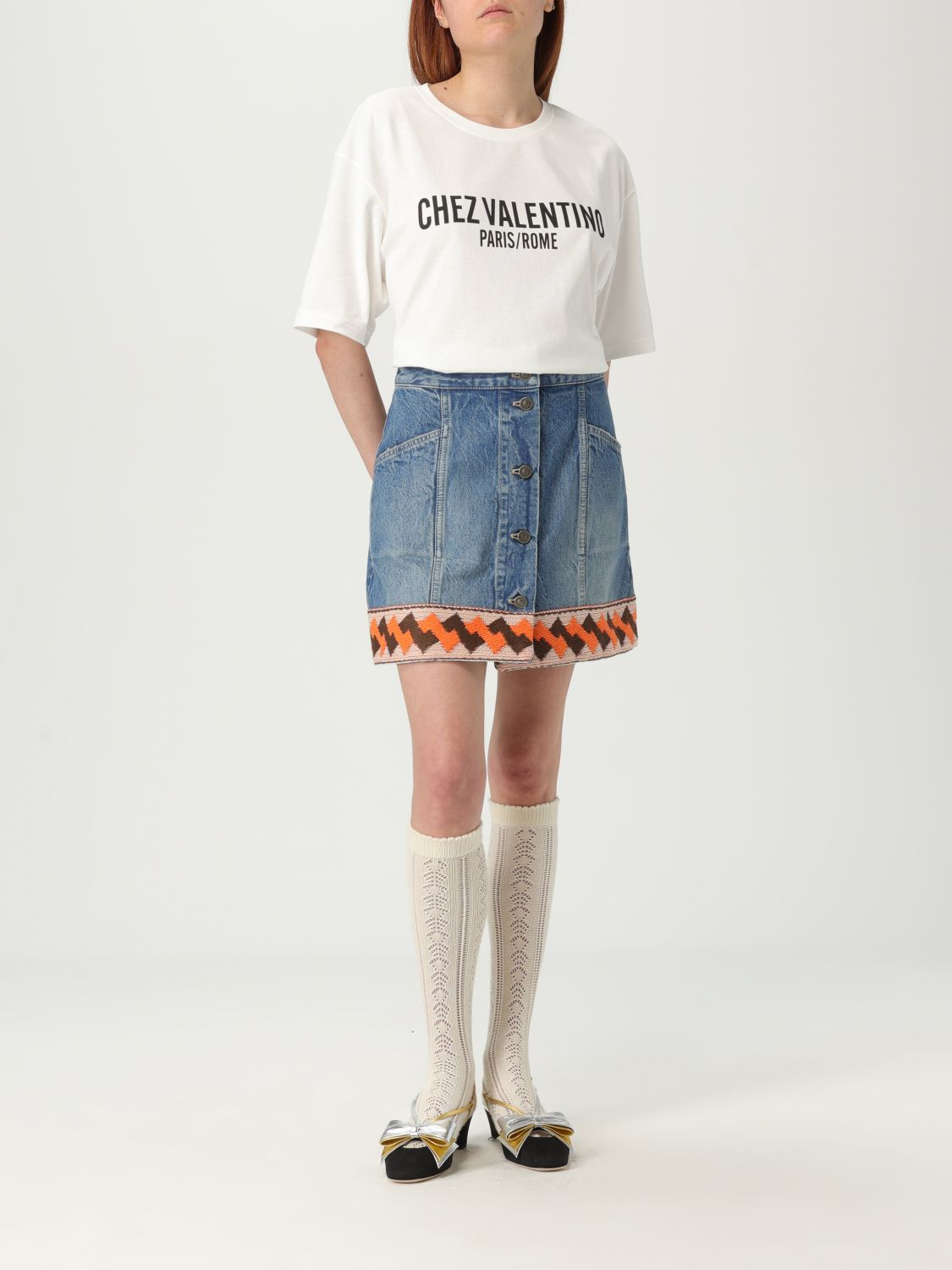 [Valentino] T-shirts Short Sleeve FW25 6B3MG24Q95W A03