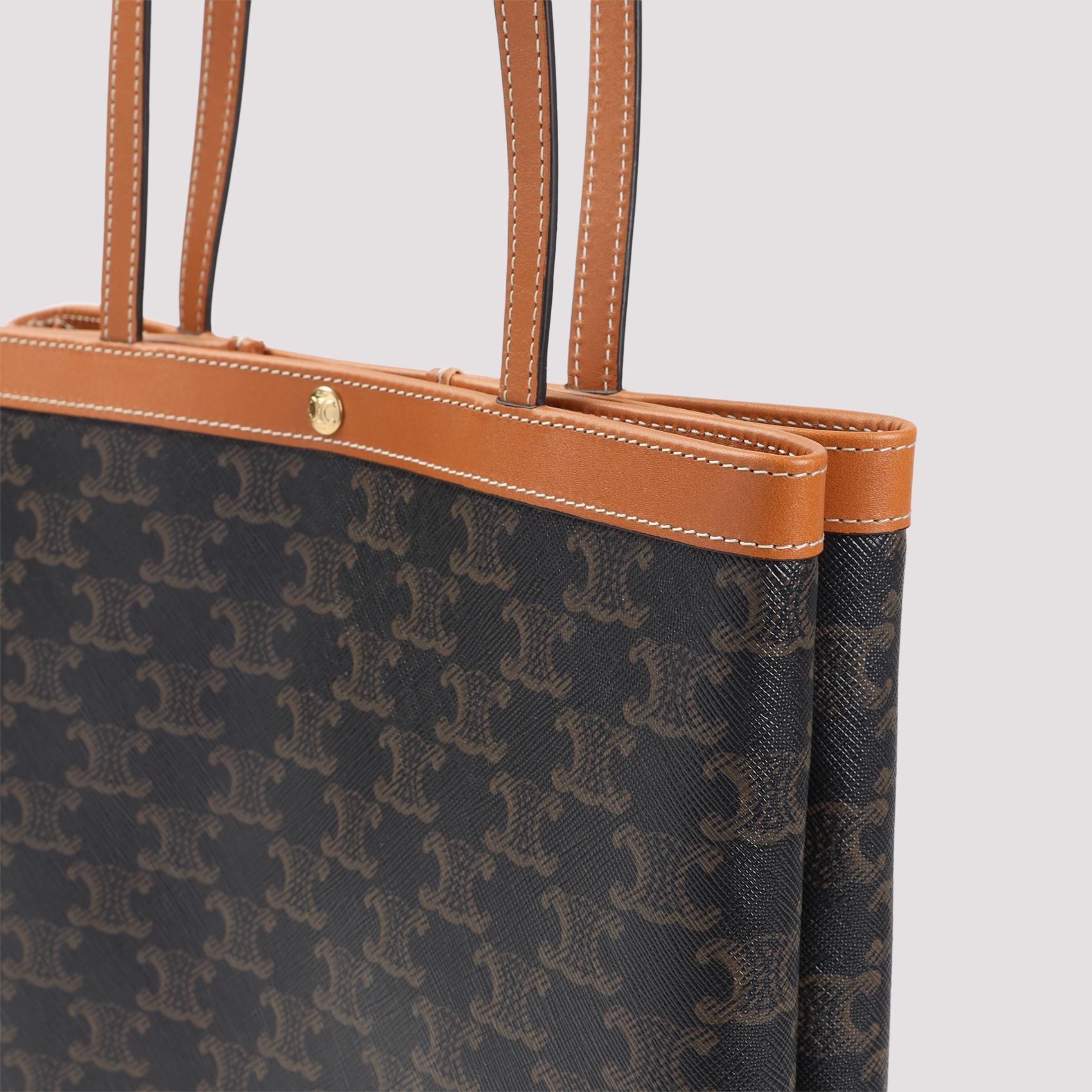 [Celine] Shoulder bag FW26 123832O90