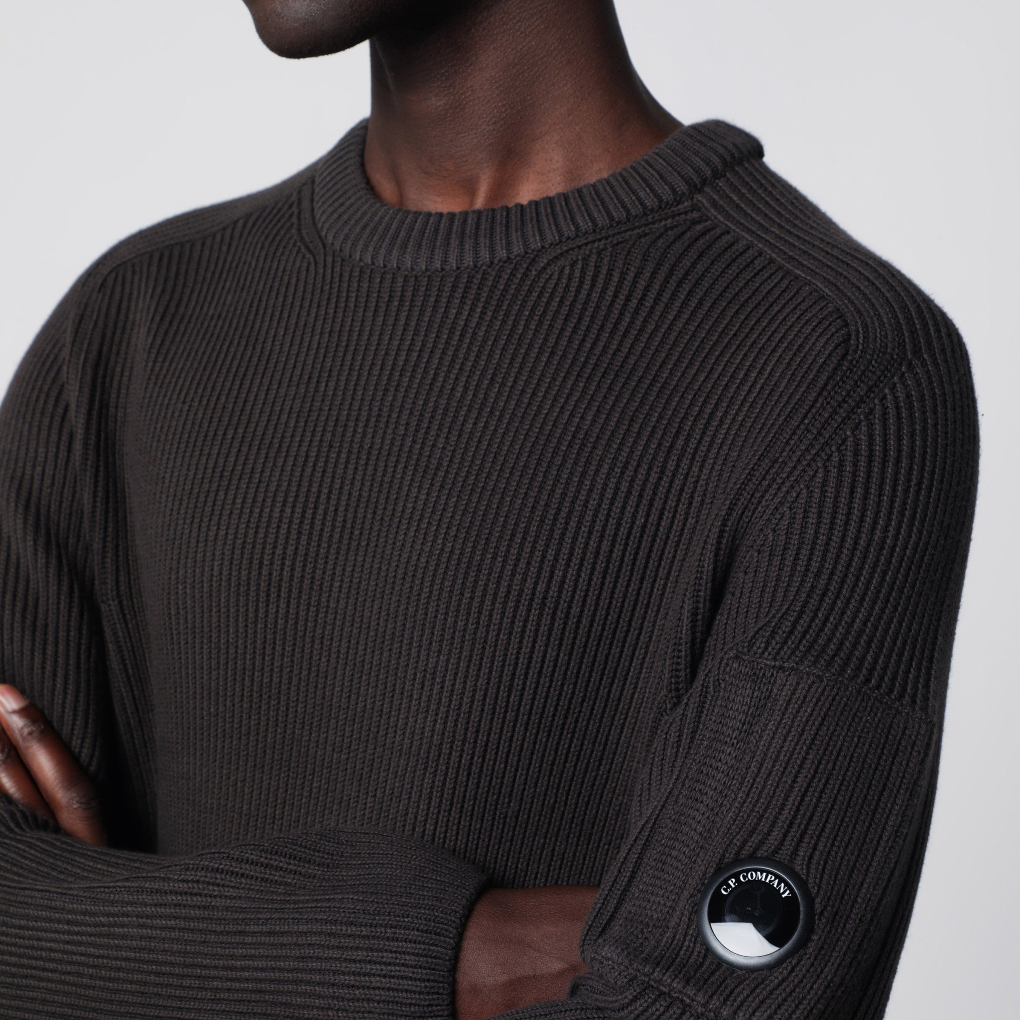 [C.P. Company] Knitwear FW26 21CMKN101A006608A