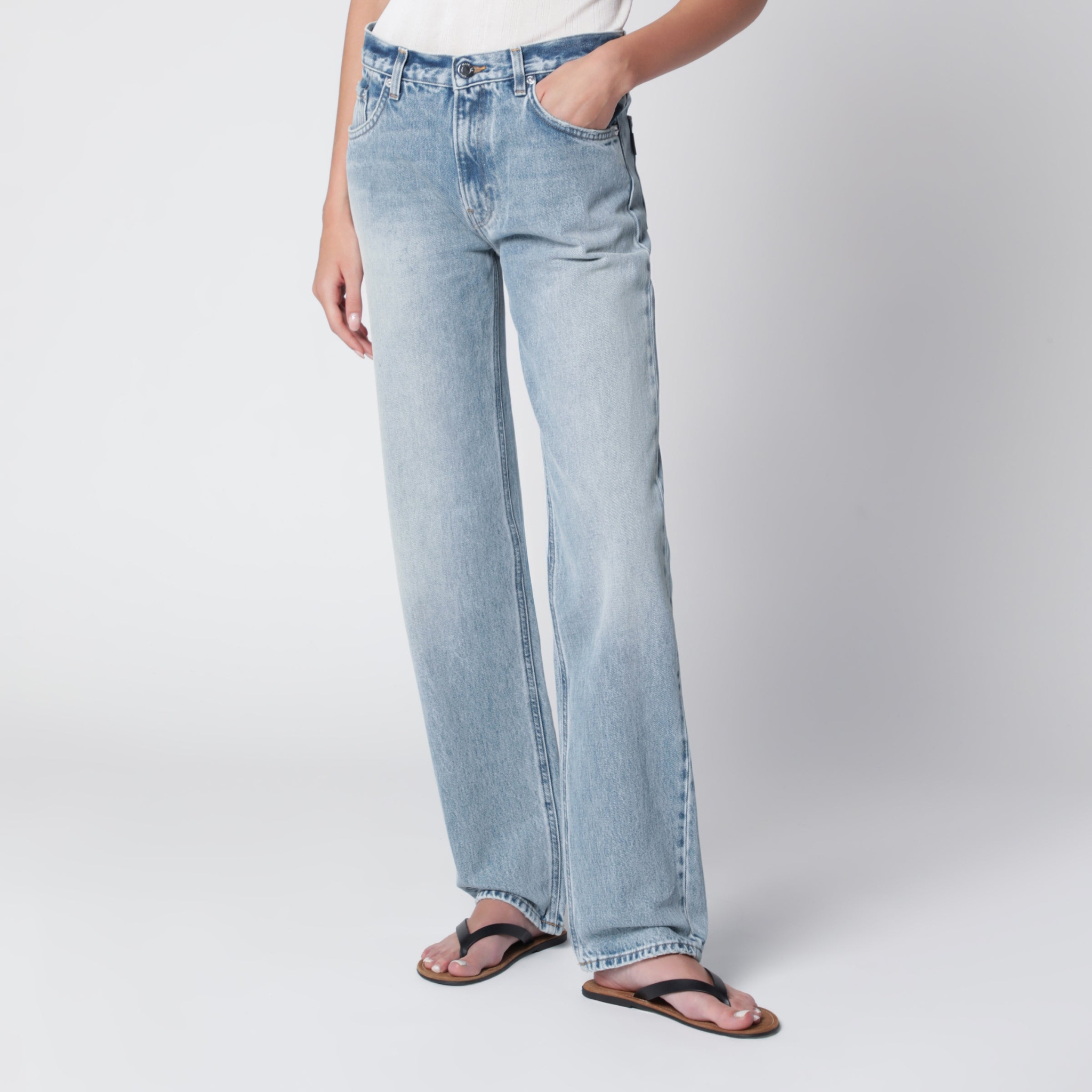 [HAIKURE] Jeans FW26 HEW03372DF106CO