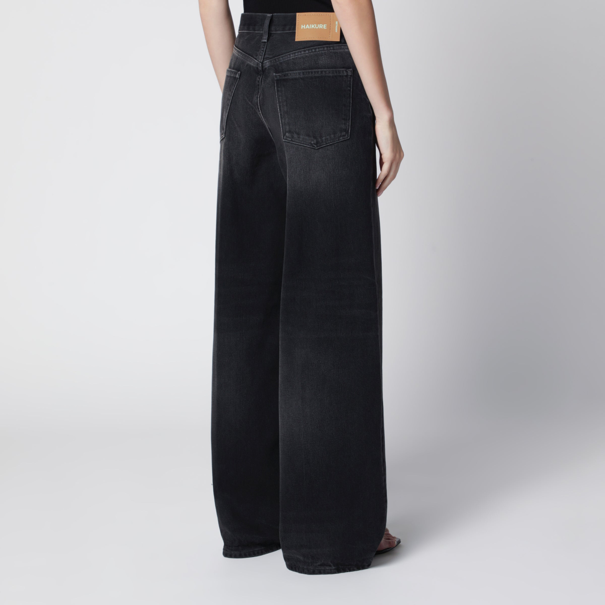 [HAIKURE] Jeans FW26 HEW03296DF119CO