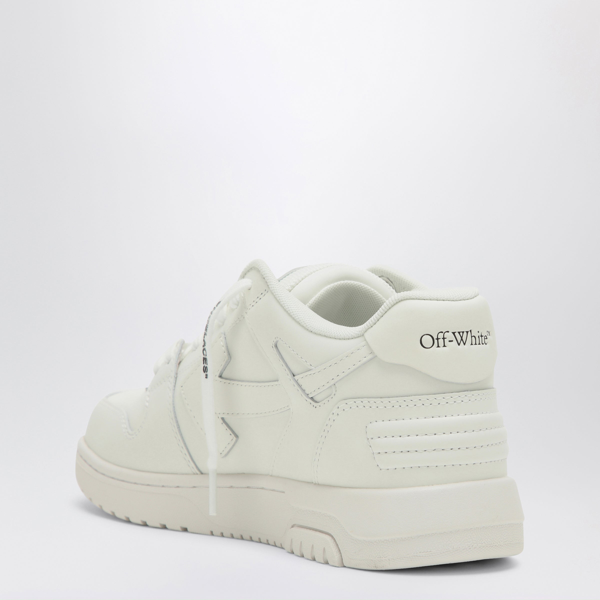 [Off-White] Sneakers FW26 OMIA189C99LEA009