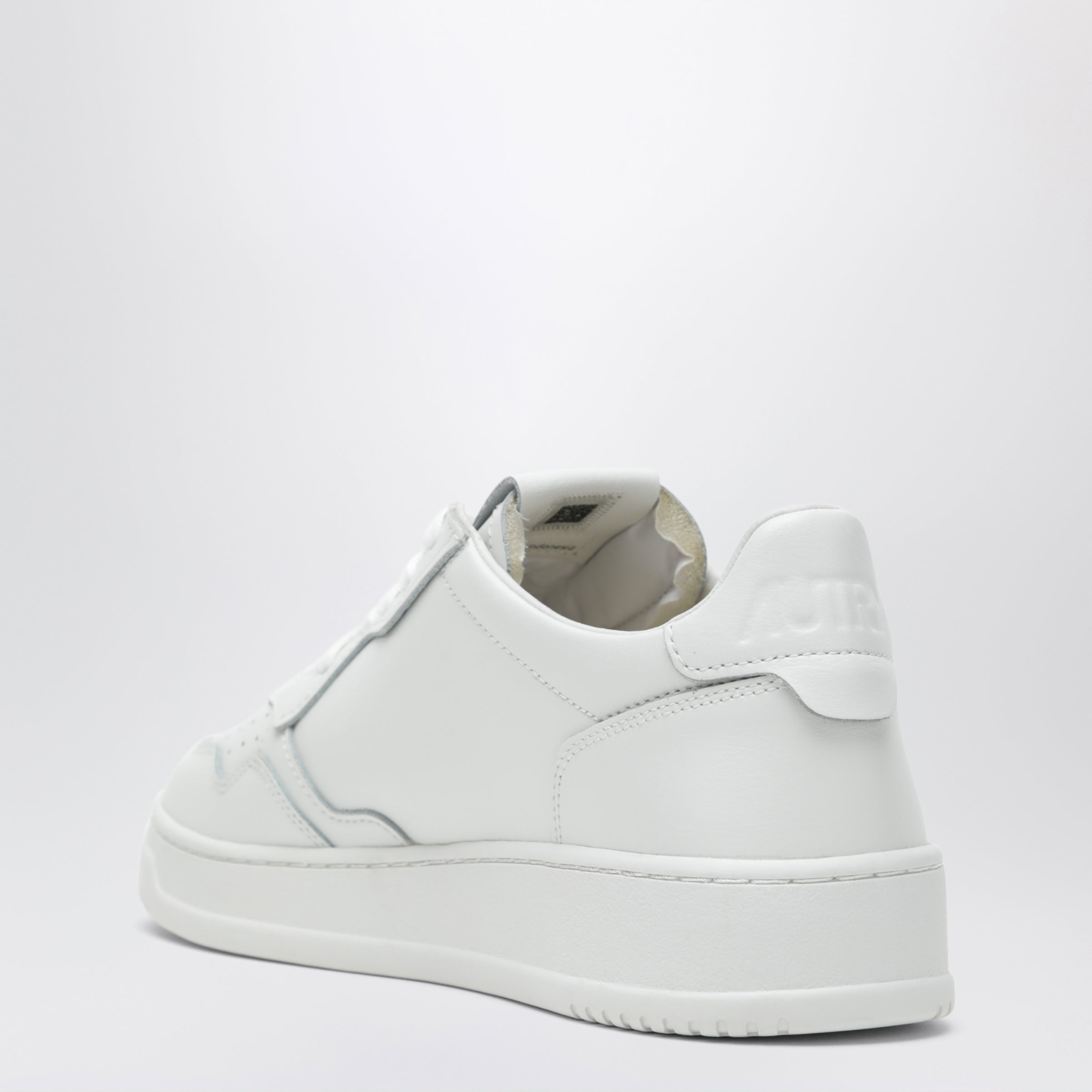 [AUTRY] Sneakers FW26 AULMML08