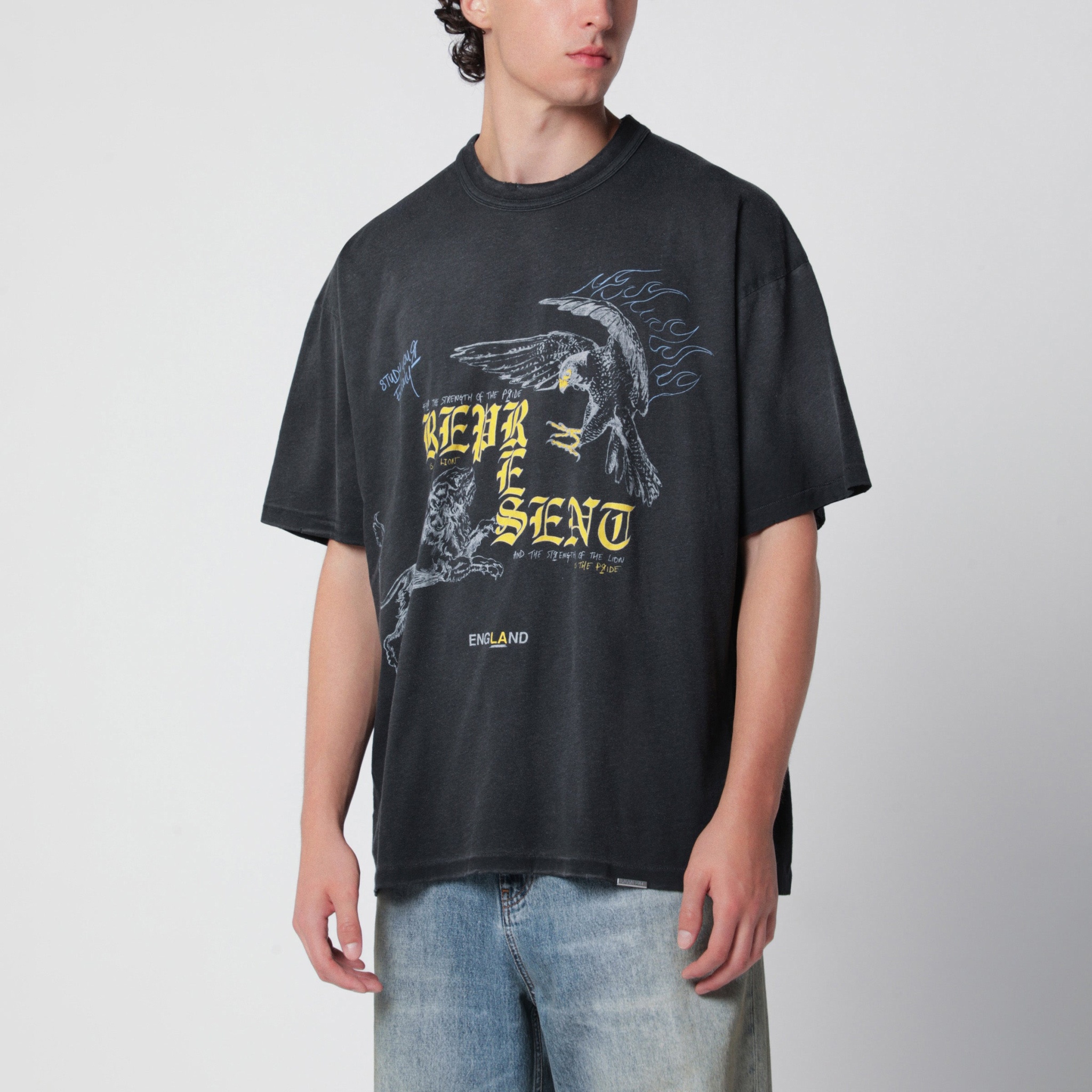 [Represent] T-shirts Short Sleeve FW26 MLM101188CO