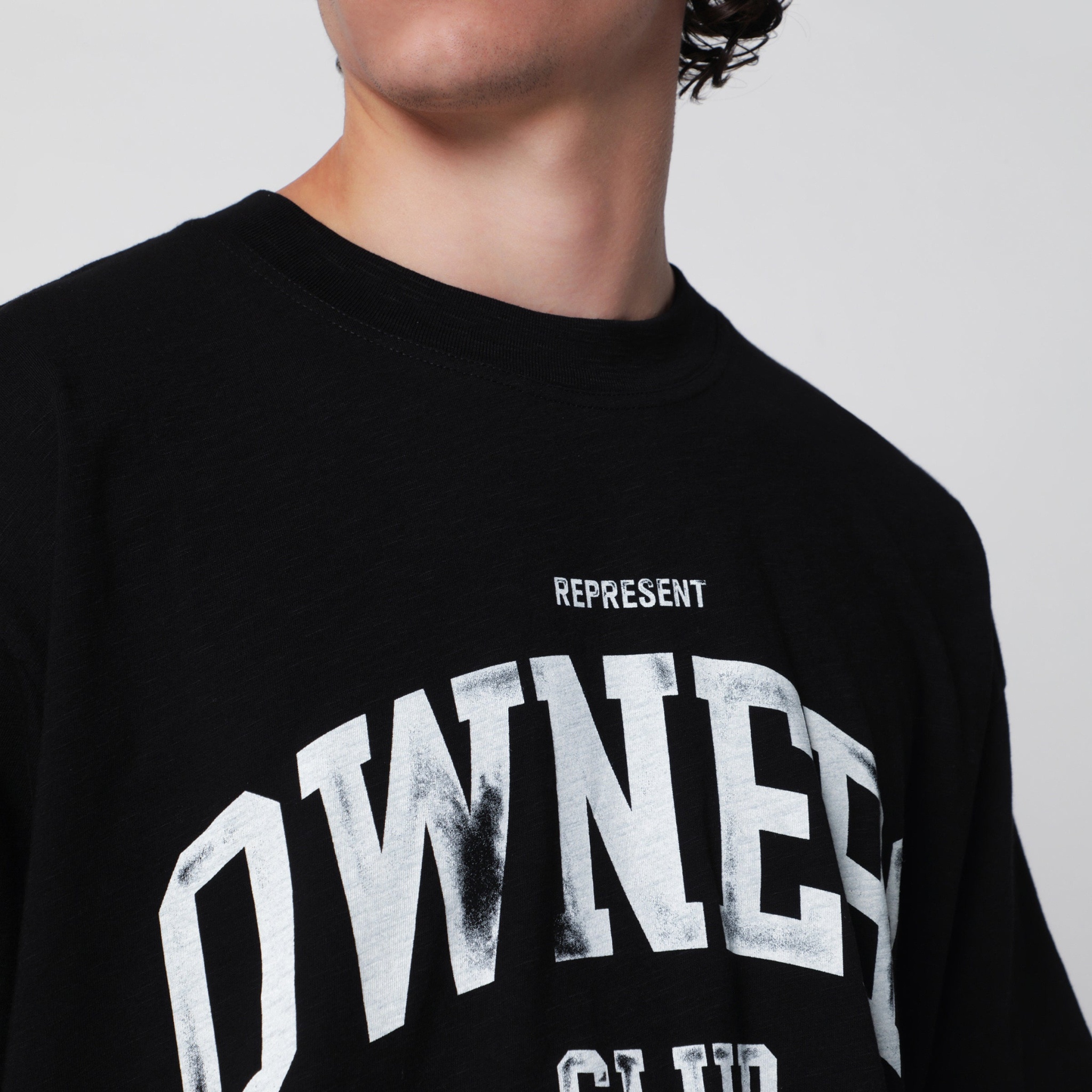 [Represent] T-shirts Short Sleeve FW26 OCM100047CO