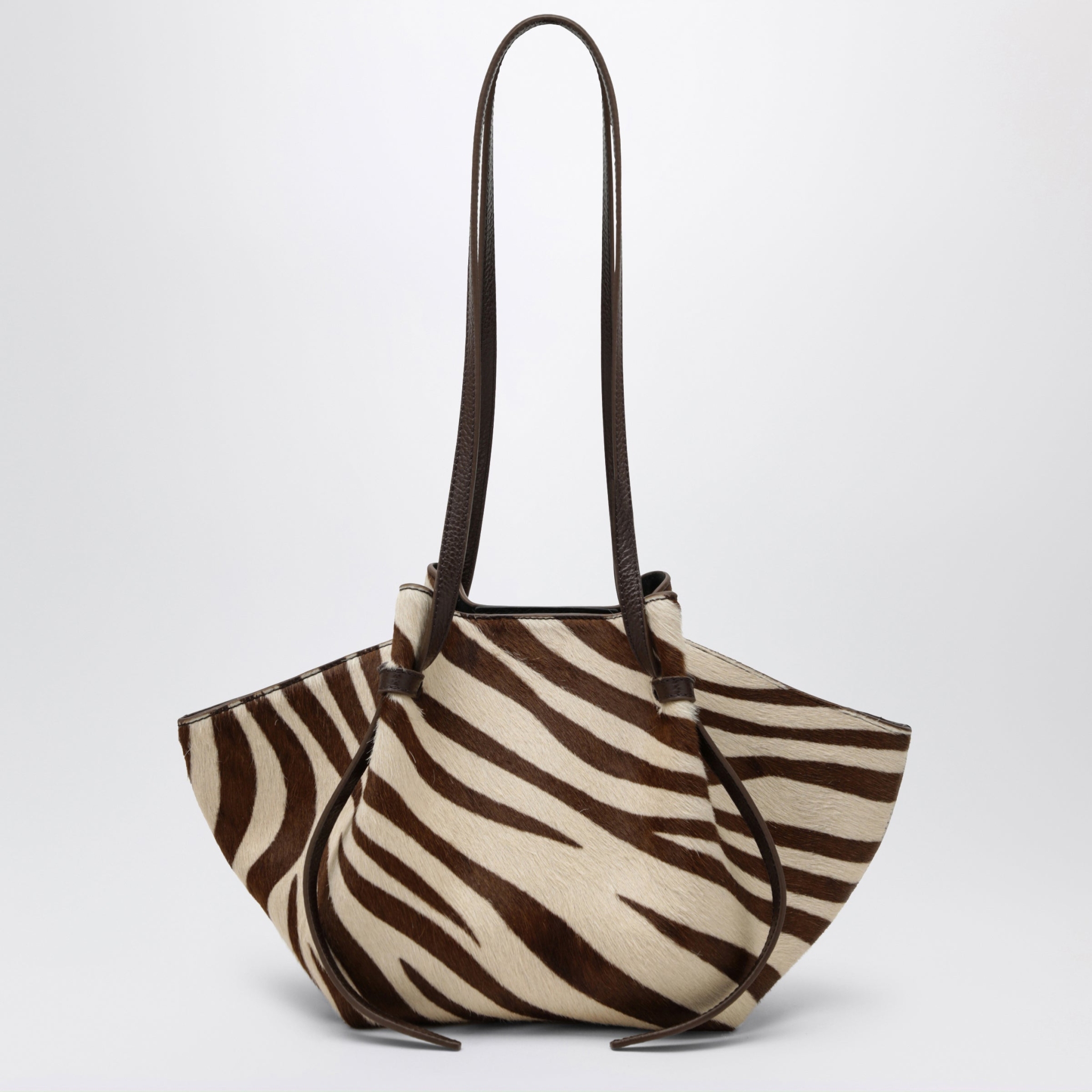 [YUZEFI] Shoulder bag FW26 MOCHILE