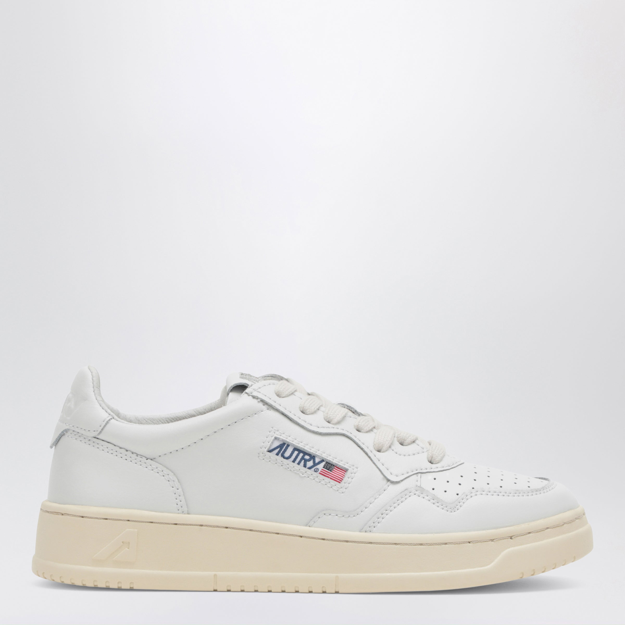 [AUTRY] Sneakers FW26 AULMLL15