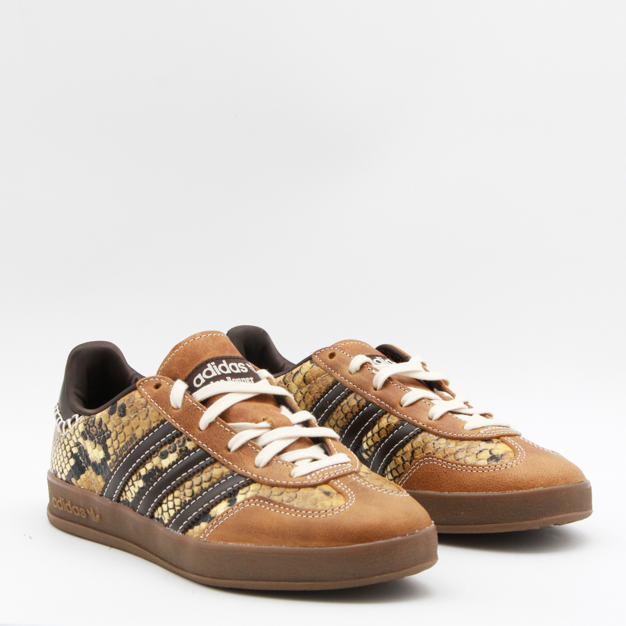 [Wales Bonner] Sneakers SS26 KK3641