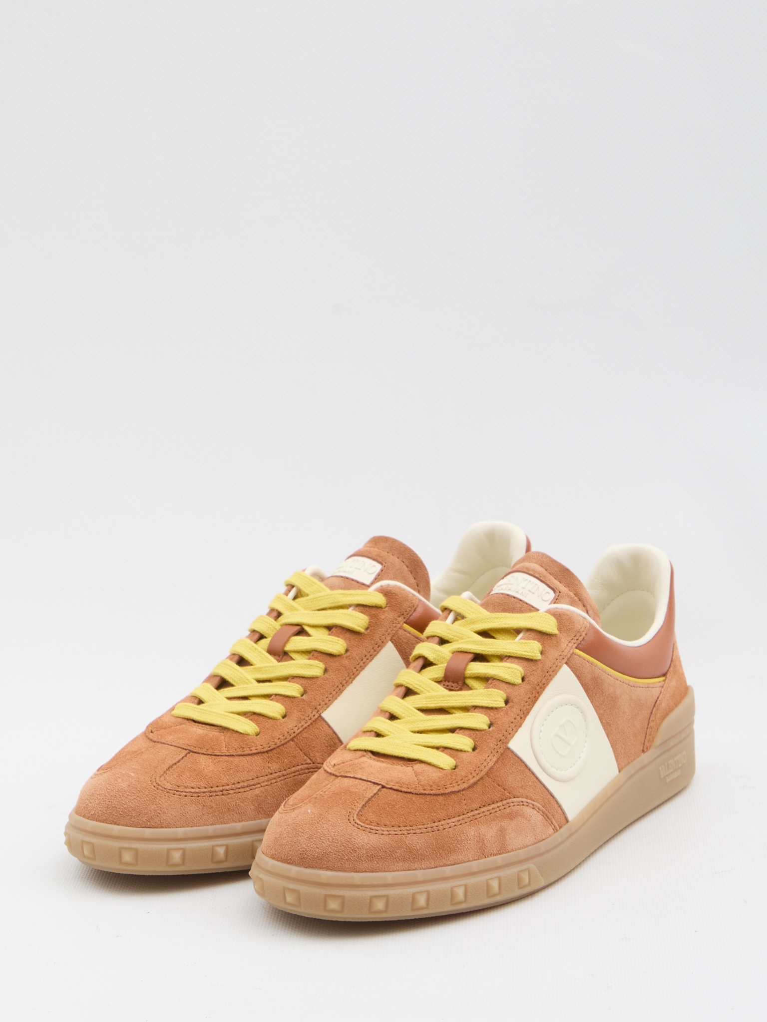 [Valentino Garavani] Sneakers SS26 8Y2S0H77_LAL_9VI