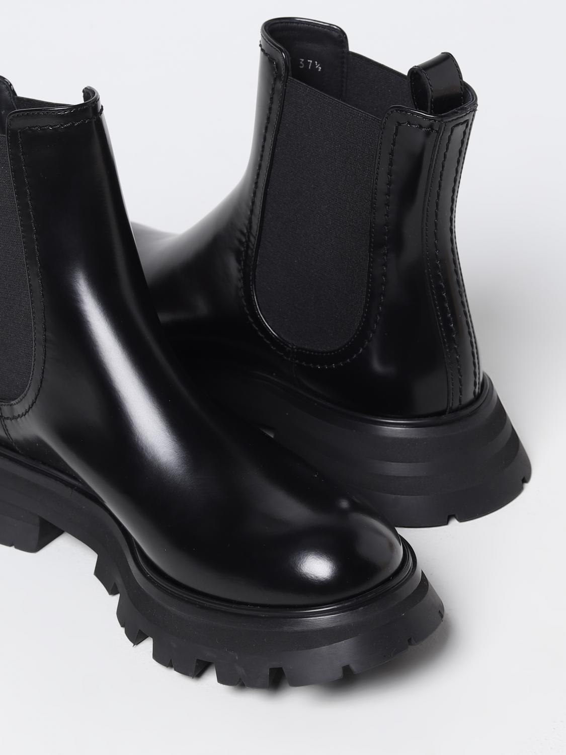 [McQueen] Boots FW25 757487WIDU1 1000