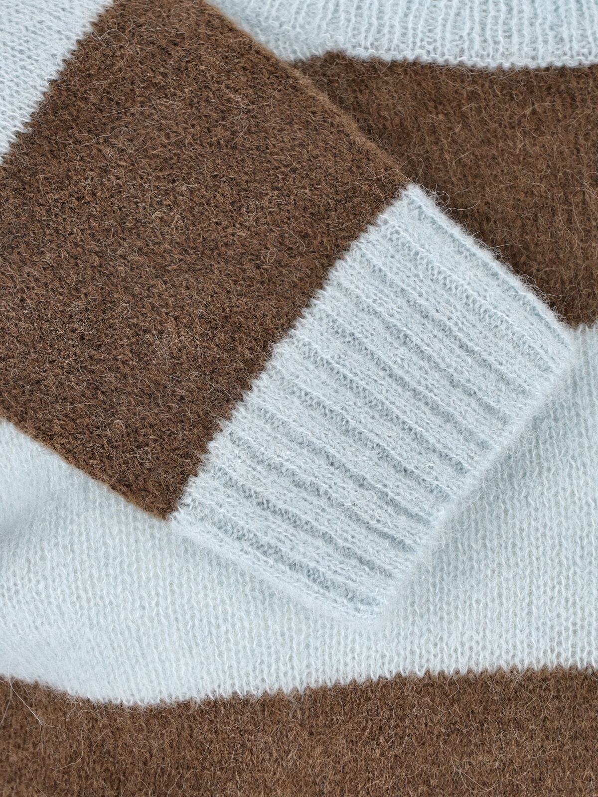 [Closed] Knitwear FW26 C86338 98F ST502
