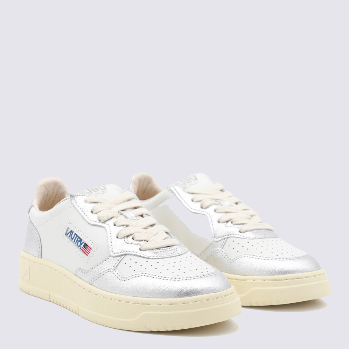 [AUTRY] Sneakers FW26 AULWWB18