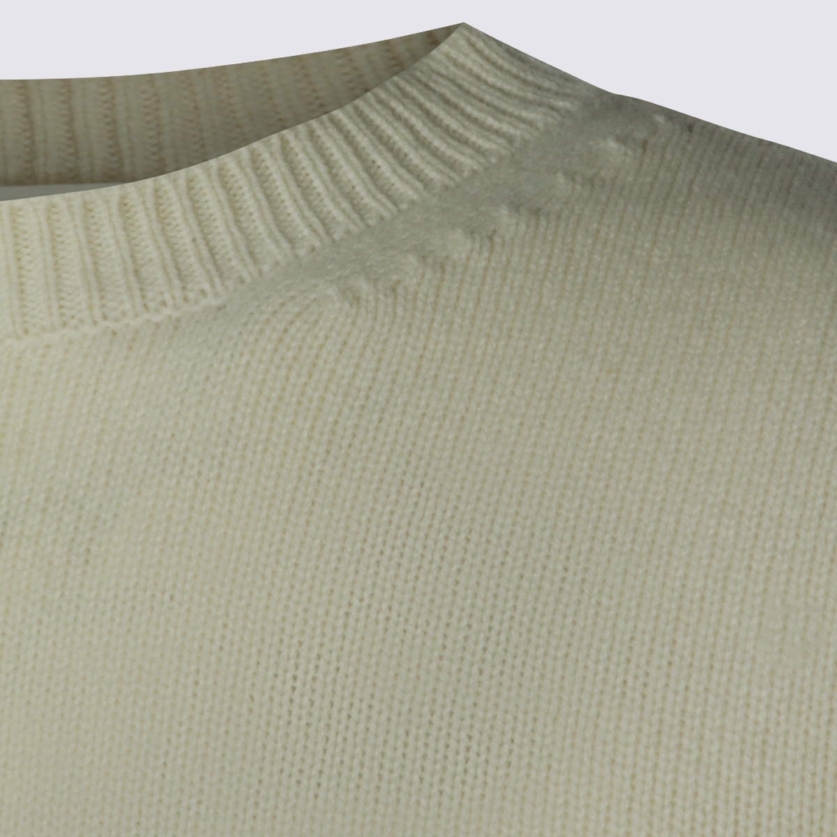 [A.P.C.] Knitwear FW26 WOASWH23491AAD