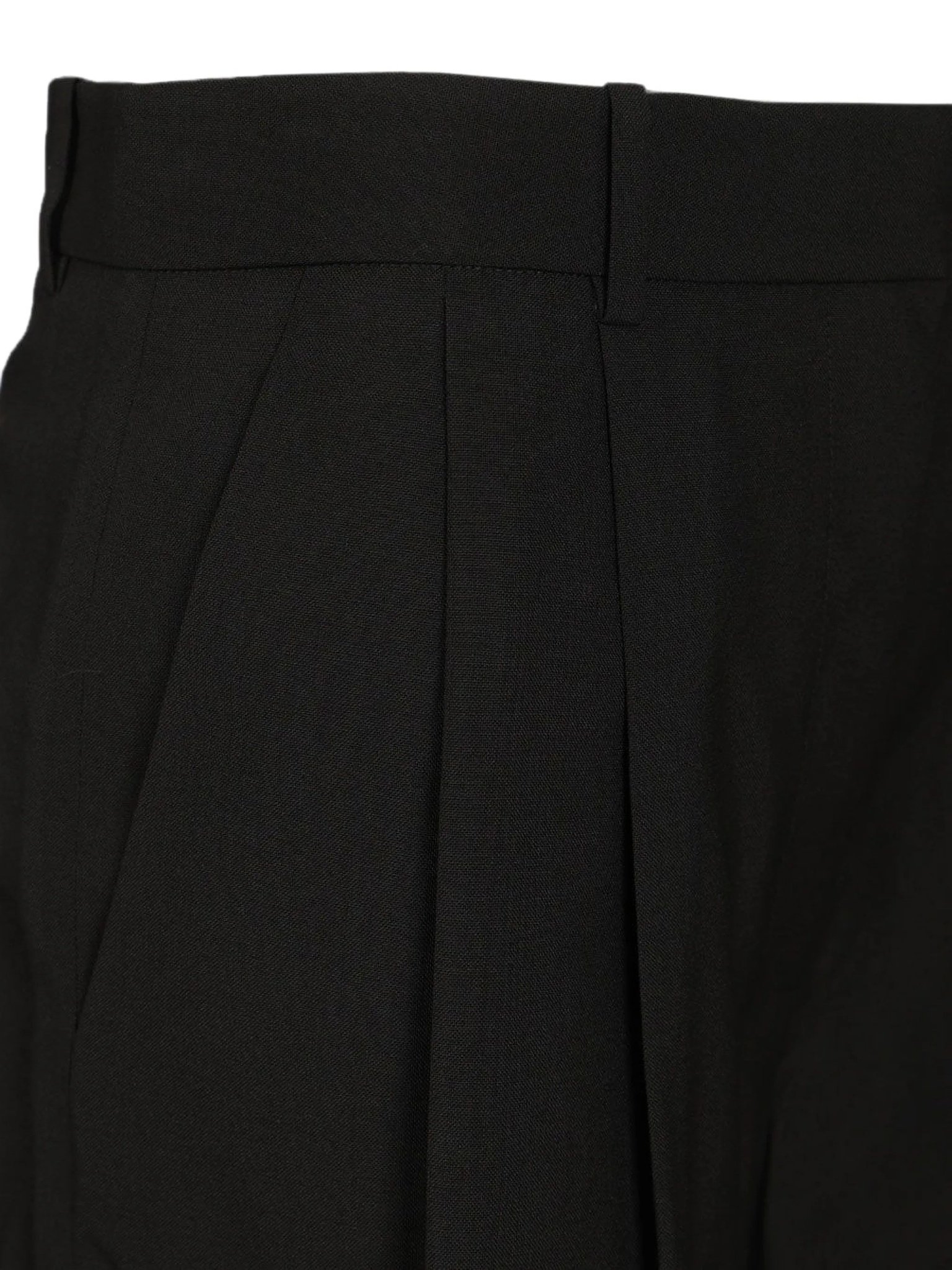 [KHAITE] Shorts FW26 3205587200
