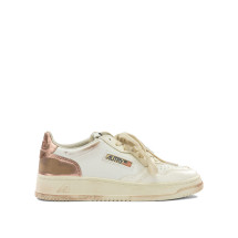 [AUTRY] Sneakers SS26 AVLWSV57