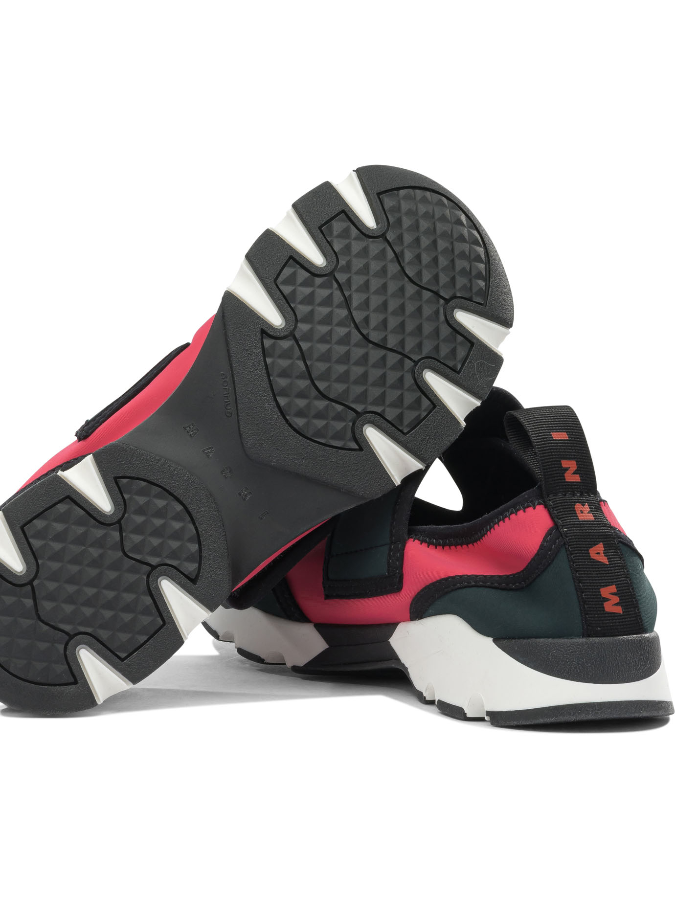 [Marni] Sneakers SS26 SNZW020602P7613ZP079