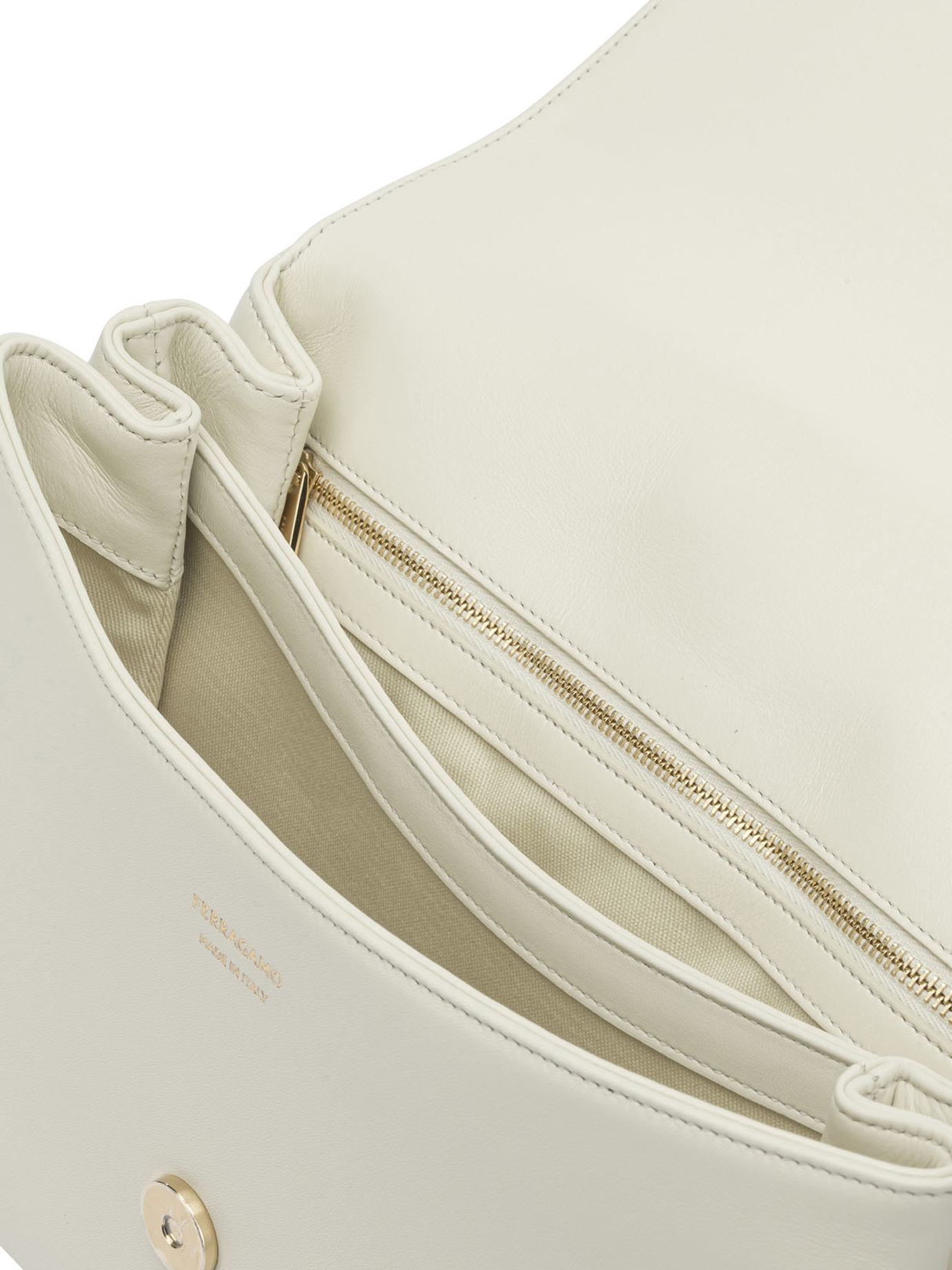[Ferragamo] Shoulder bag SS26 0791195