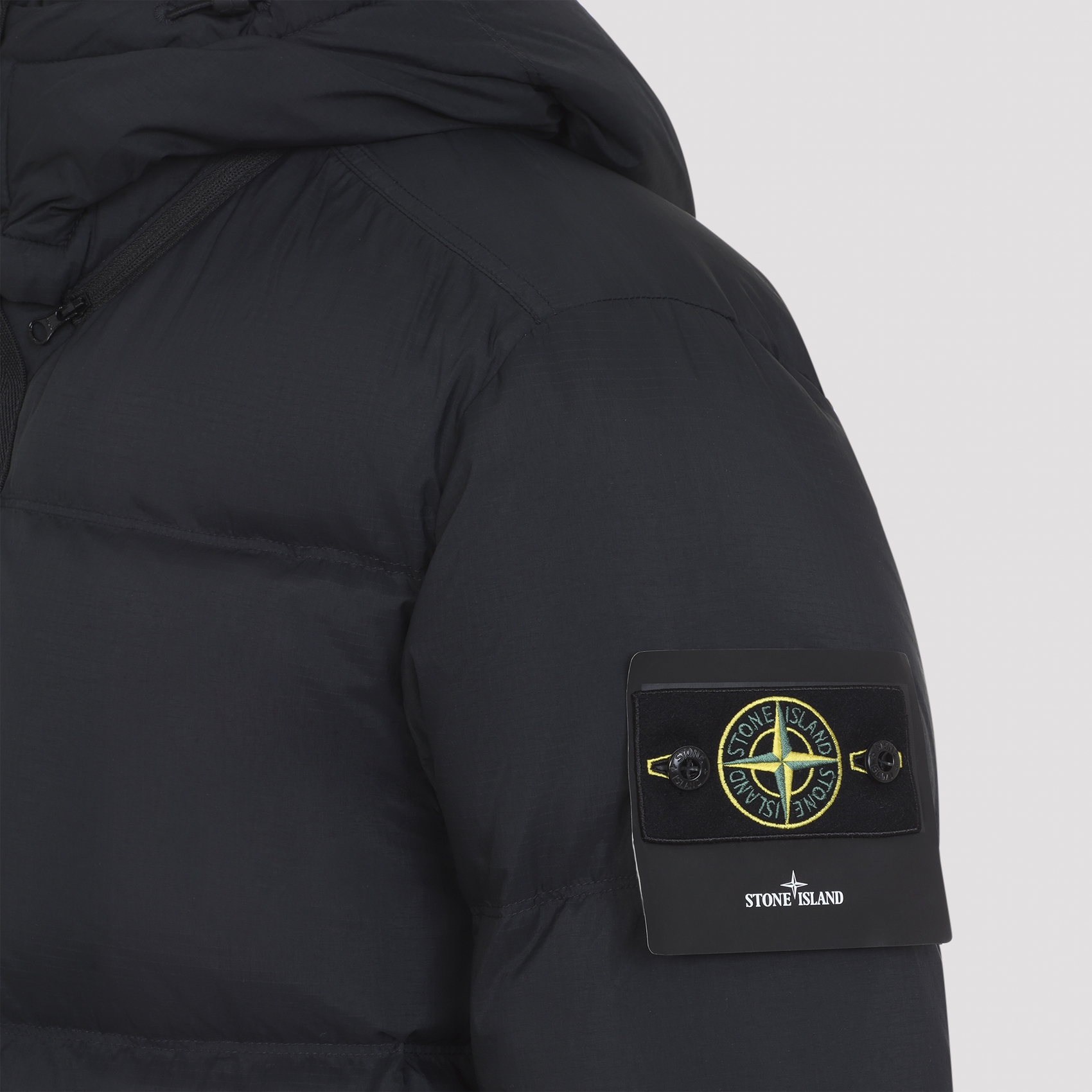 [Stone Island] Down Jacket FW26 L2S154100013.S0483