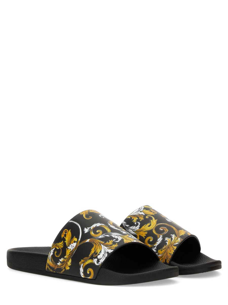 [VERSACE JEANS COUTURE] Sneakers FW26 78YA3SQ4_ZS365G89