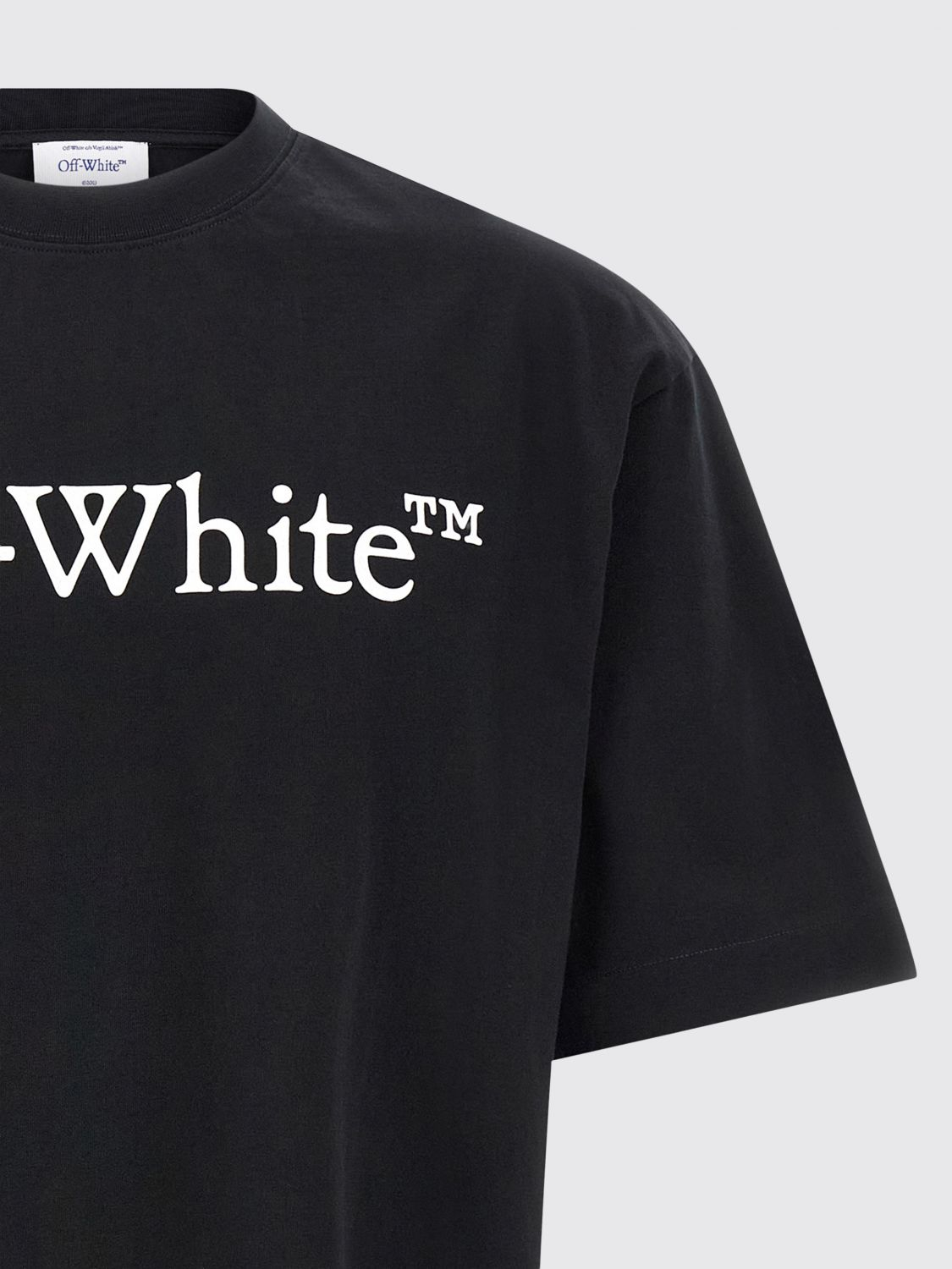 [Off-White] T-shirts Short Sleeve SS26 OMAA120C99JER008 1001