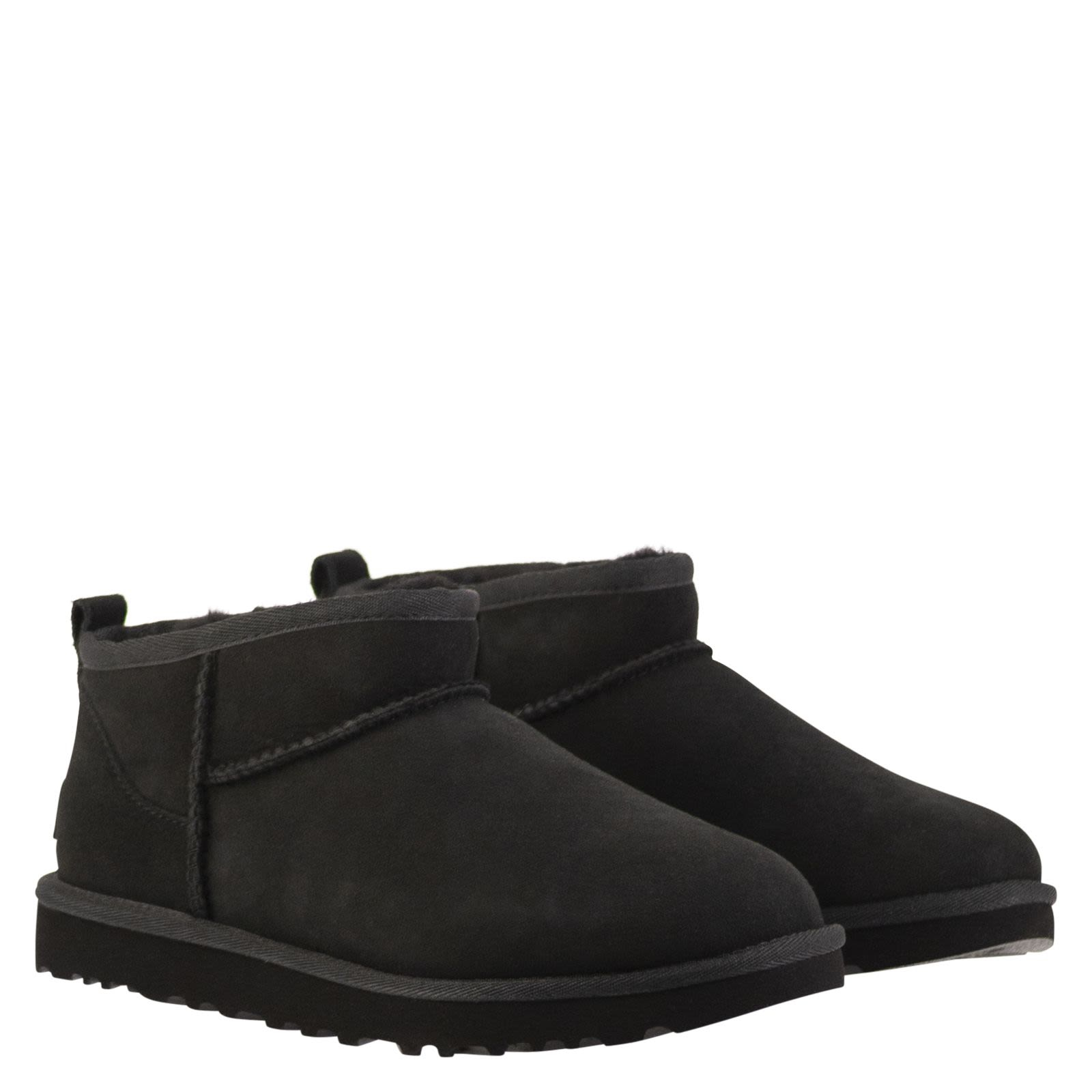 [UGG] Ankle Boots CO 1116109 BLK