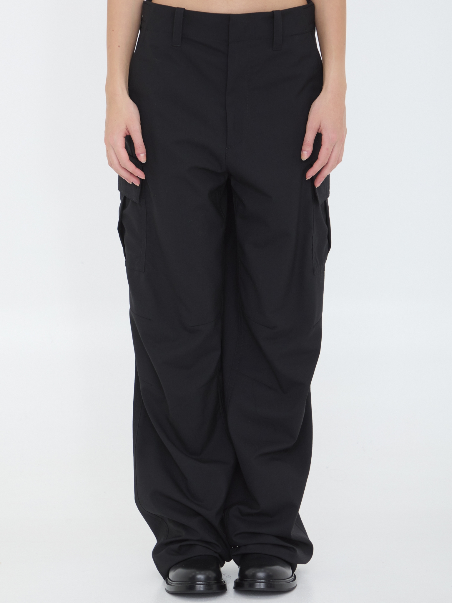 [Bottega Veneta] Trousers FW25 845972_V4XP0_1000