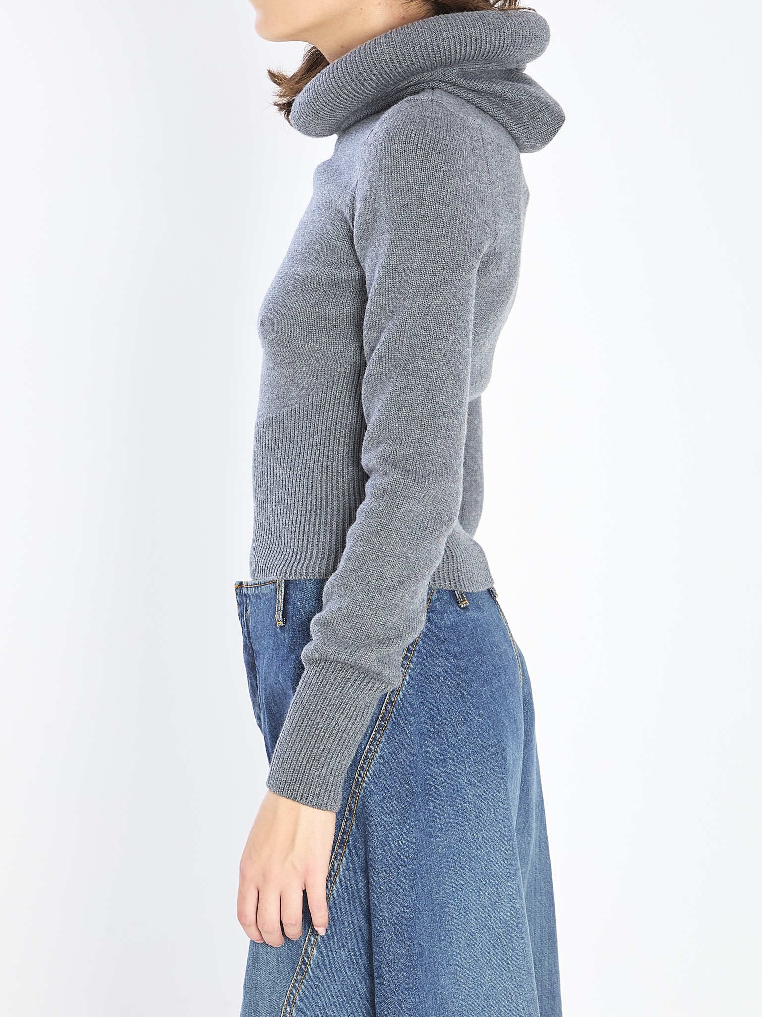 [Alaia] Knitwear FW25 AA9G0071K133B__821