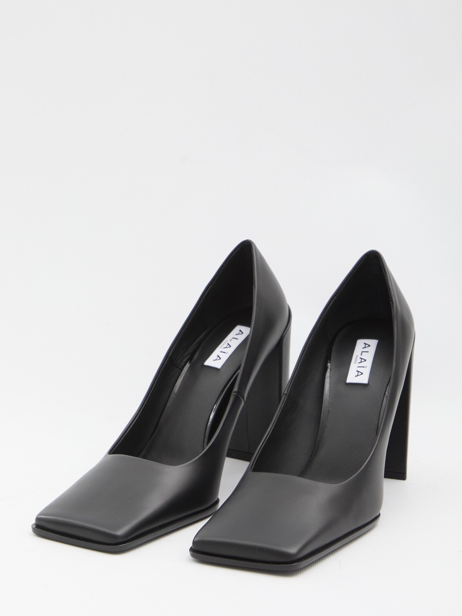 [Alaia] Pumps FW25 AA3E1006I049__999