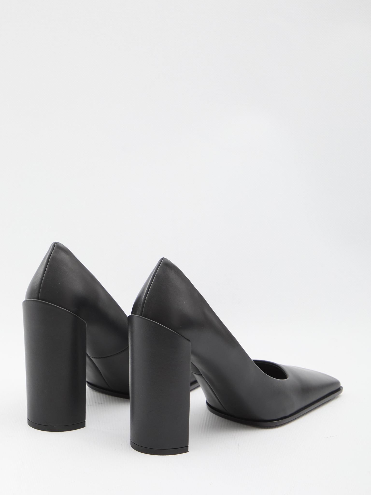 [Alaia] Pumps FW25 AA3E1006I049__999