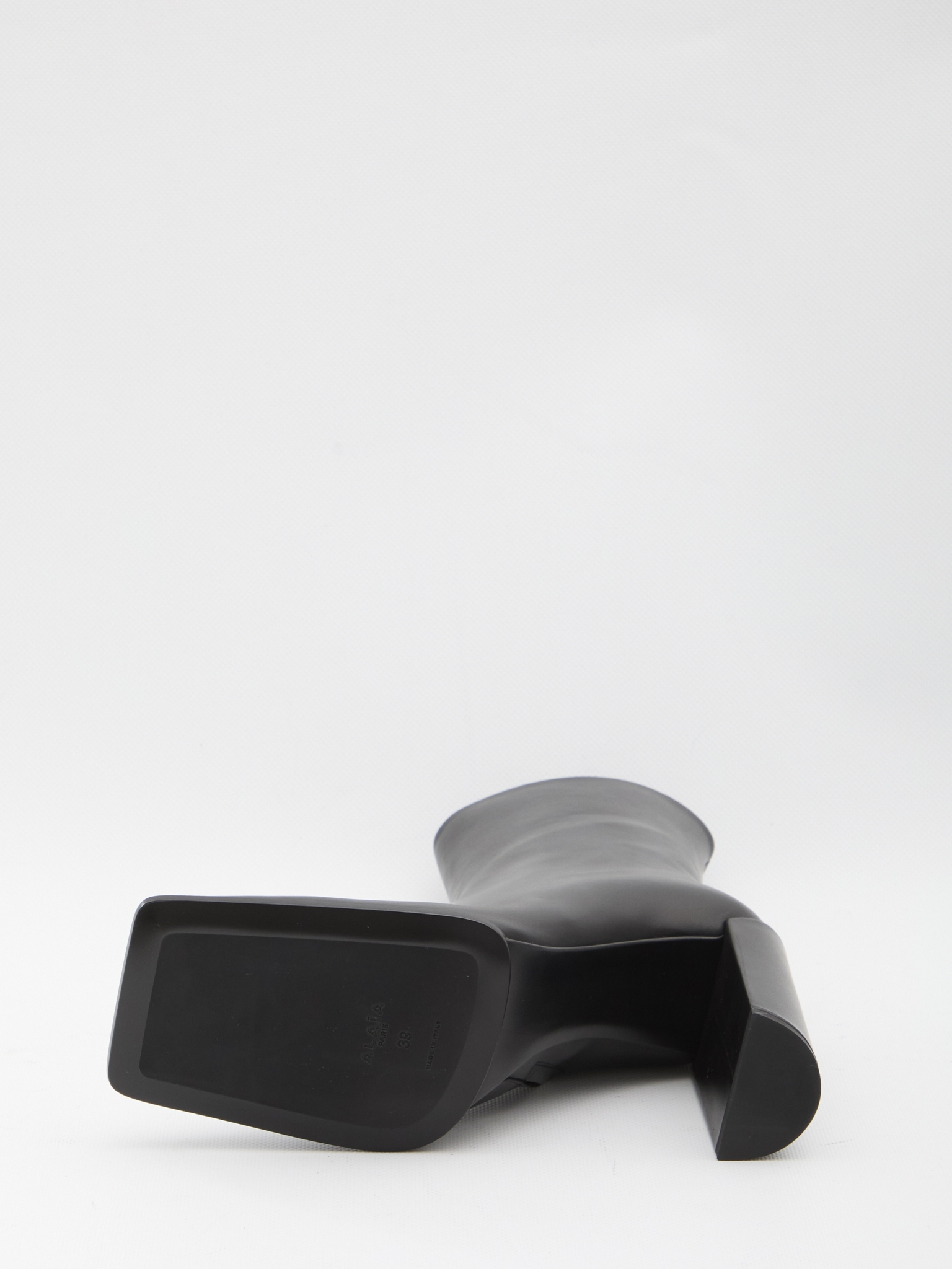 [Alaia] Ankle Boots FW25 AA3O2009I052__999