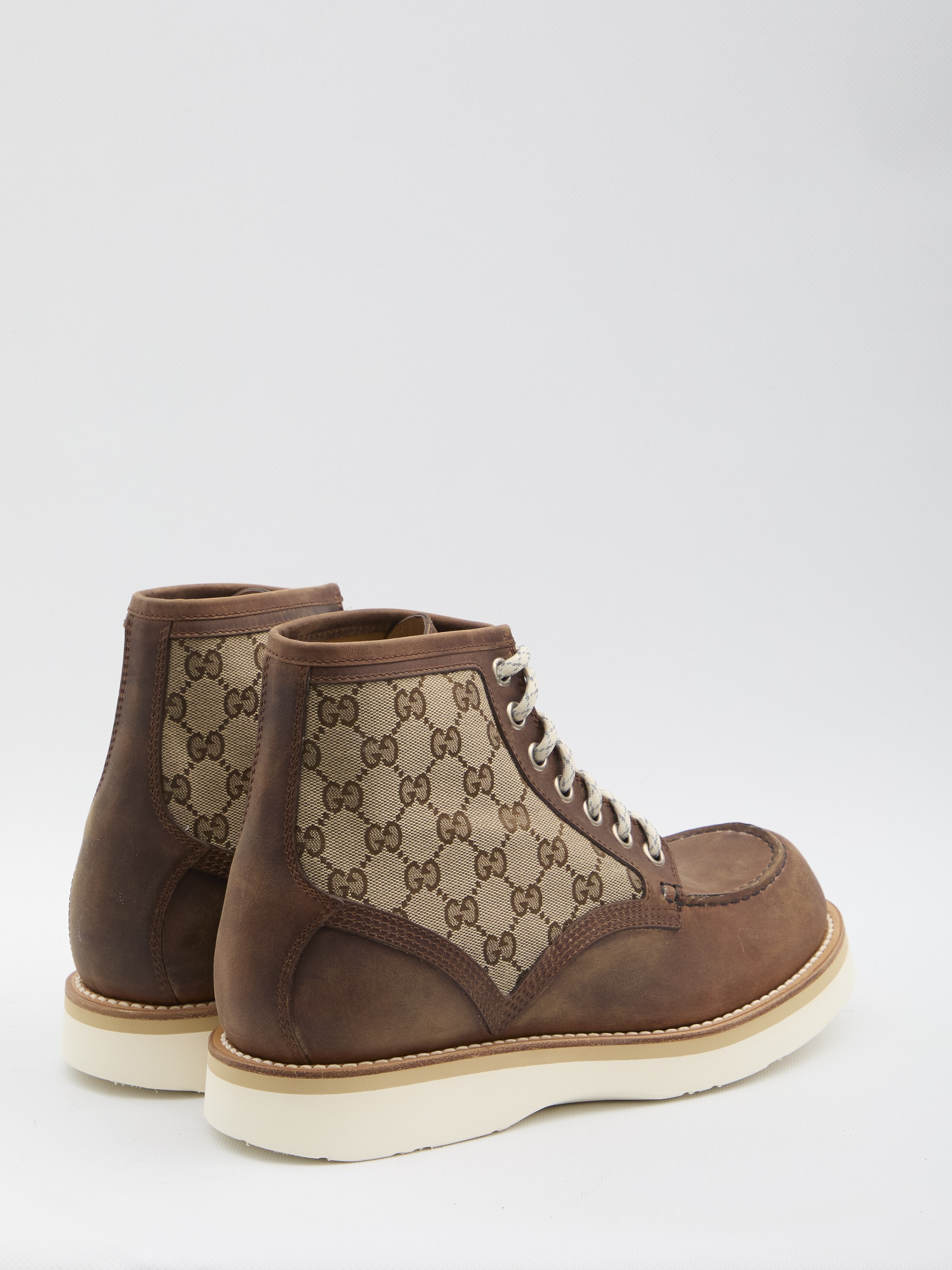 [Gucci] Boots FW25 831149_AAEZE_2541