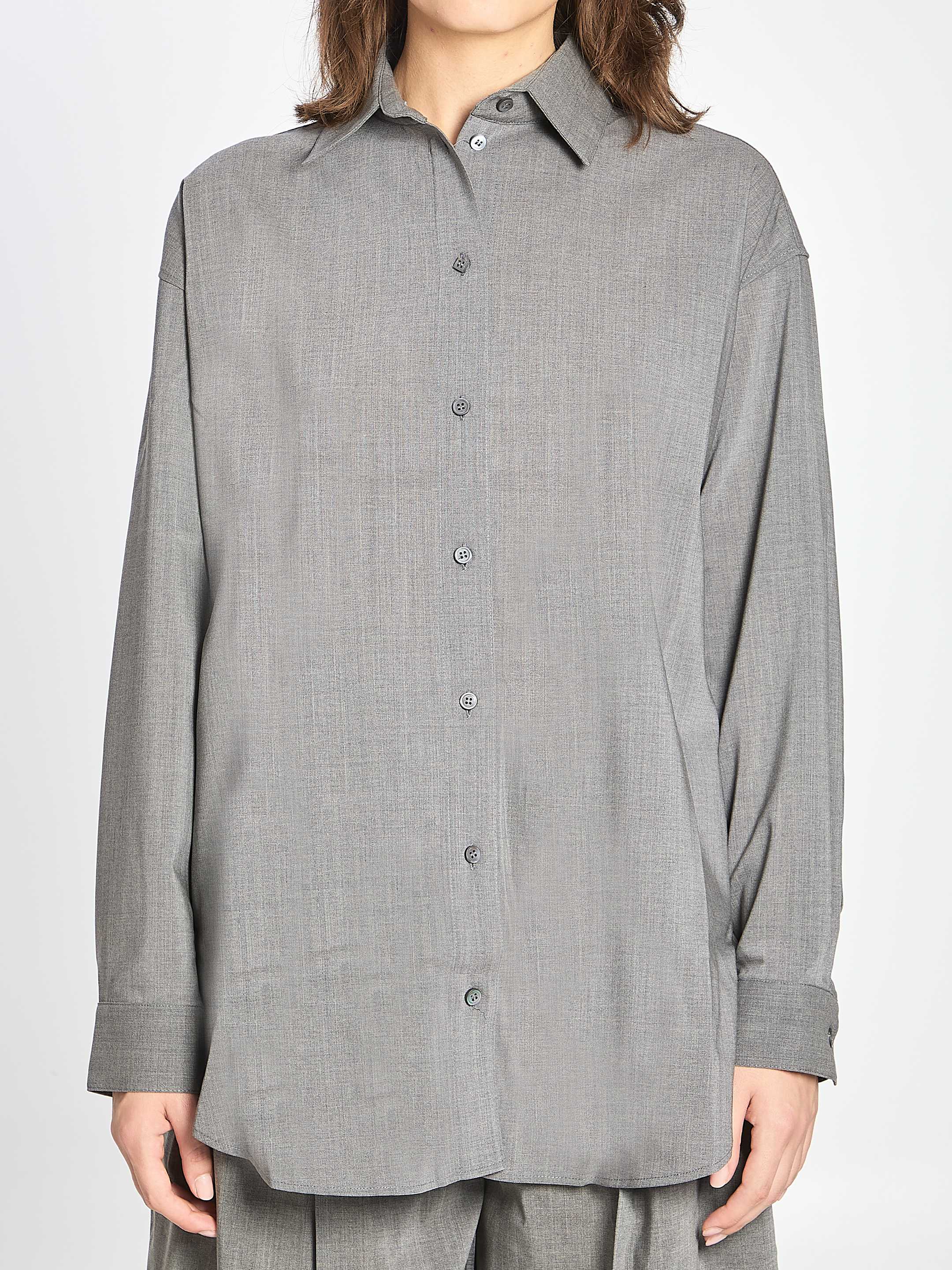 [JACQUEMUS] Shirts Long Sleeve FW25 SHW00546A_W00653_950
