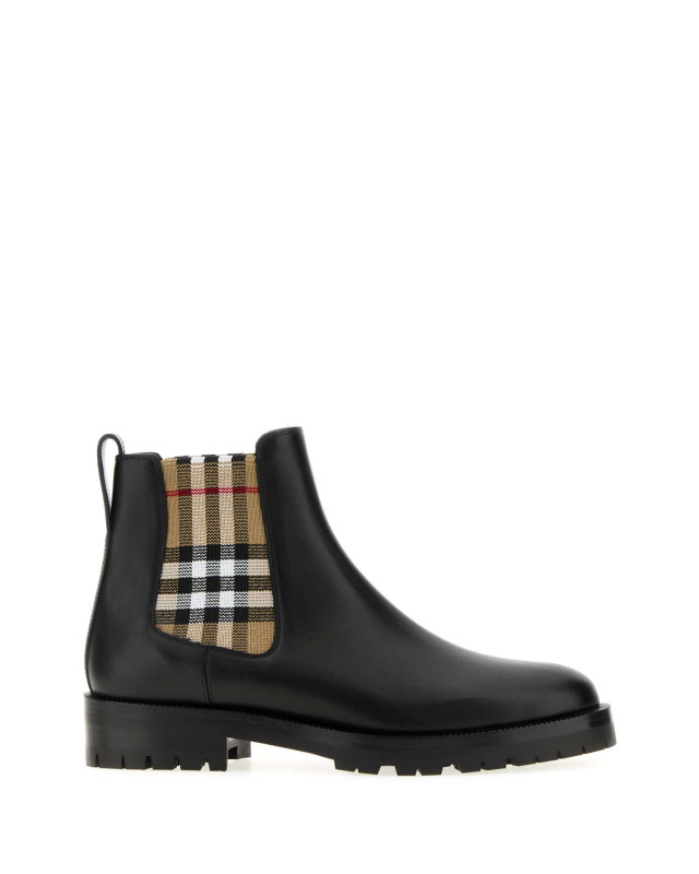 [Burberry] Boots FW26 8042363 A1189