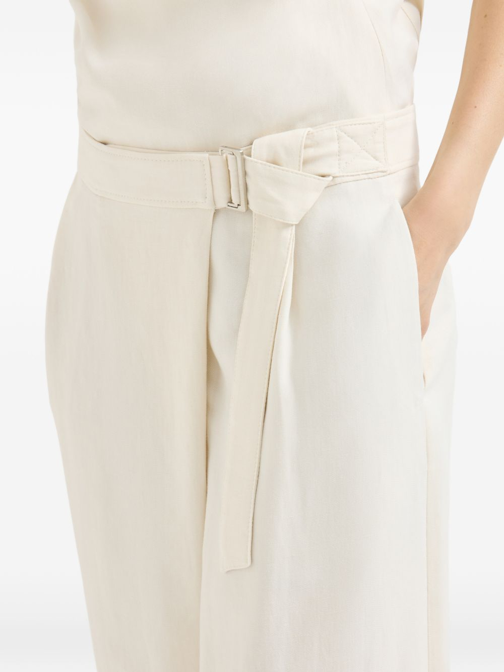 [Brunello Cucinelli] Trousers SS26 MH126P9207C579