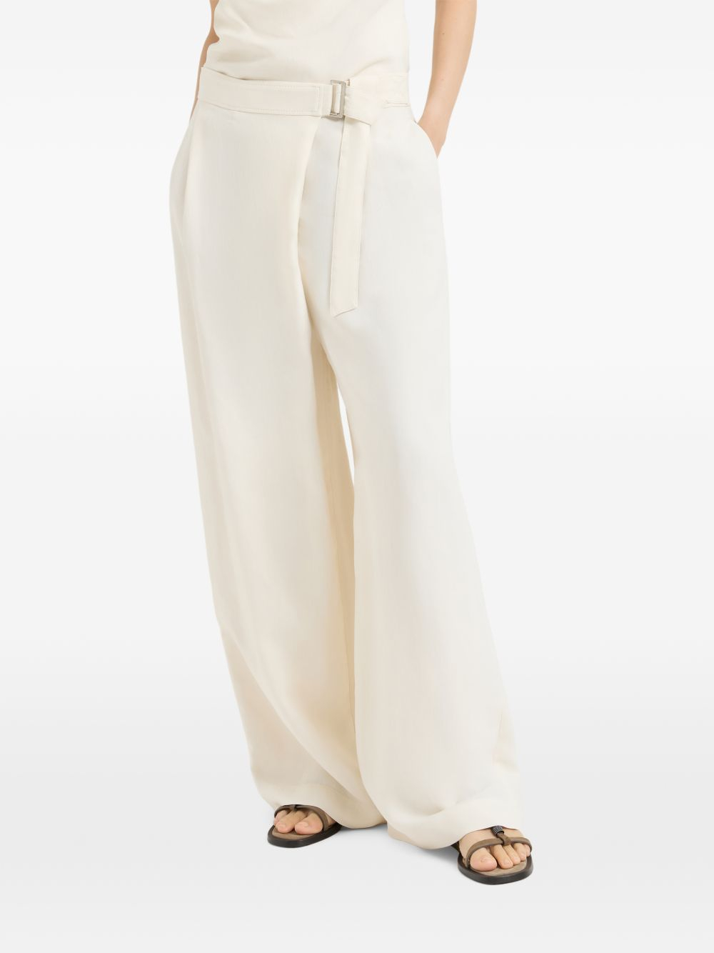 [Brunello Cucinelli] Trousers SS26 MH126P9207C579