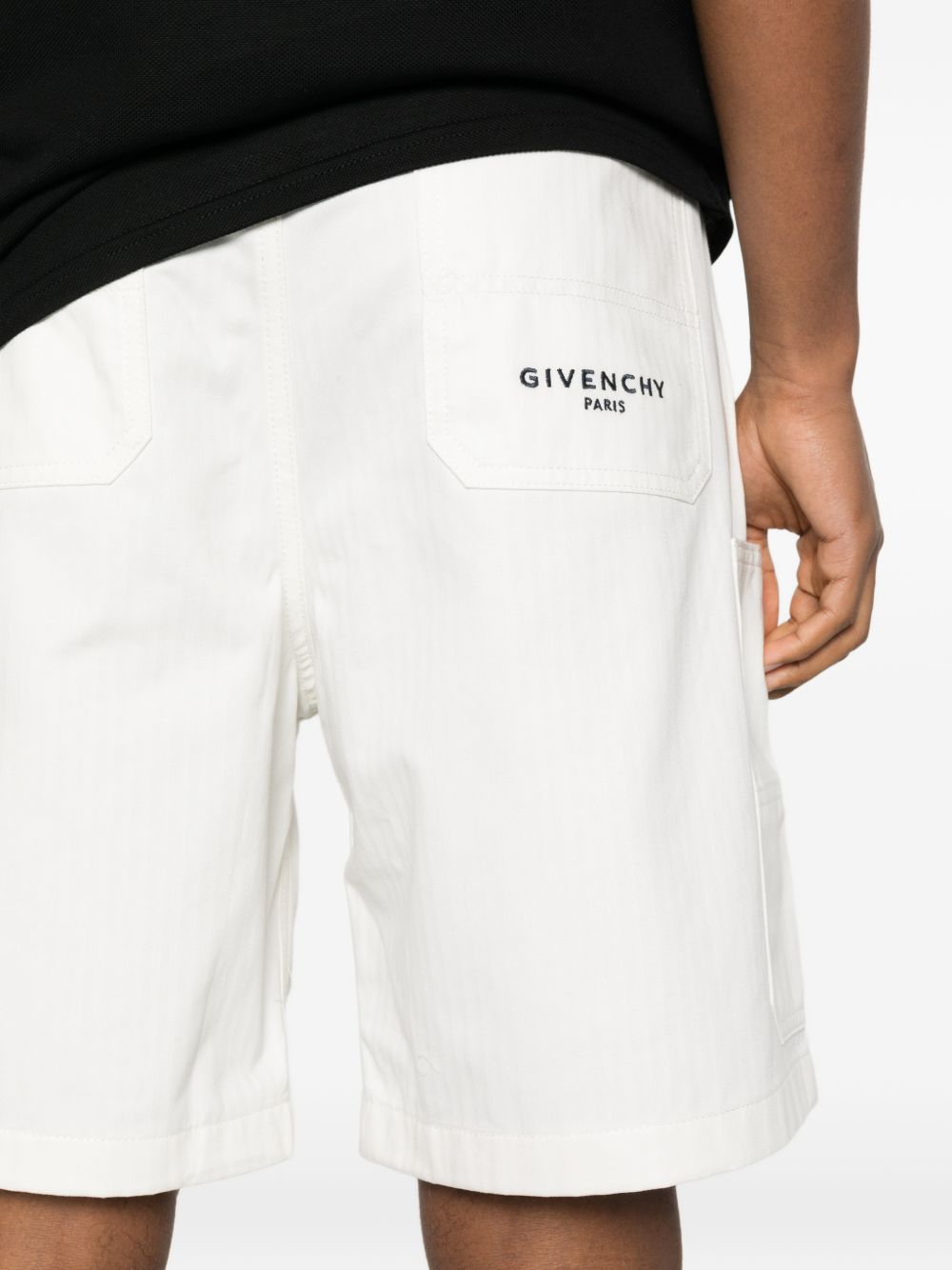 [Givenchy] Shorts SS26 BM51PK5171100
