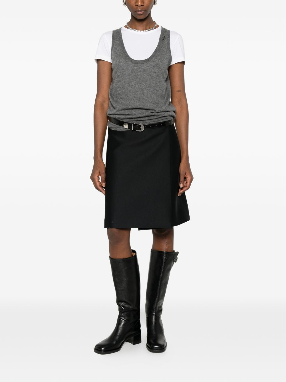 [Prada] T-shirts Sleeveless SS26 P29C1419VKF0480