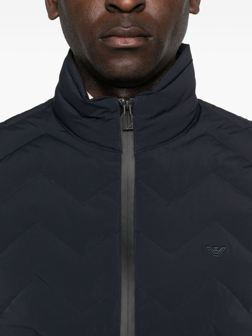 [Emporio Armani] Vest SS26 EM004946AF18499UB118