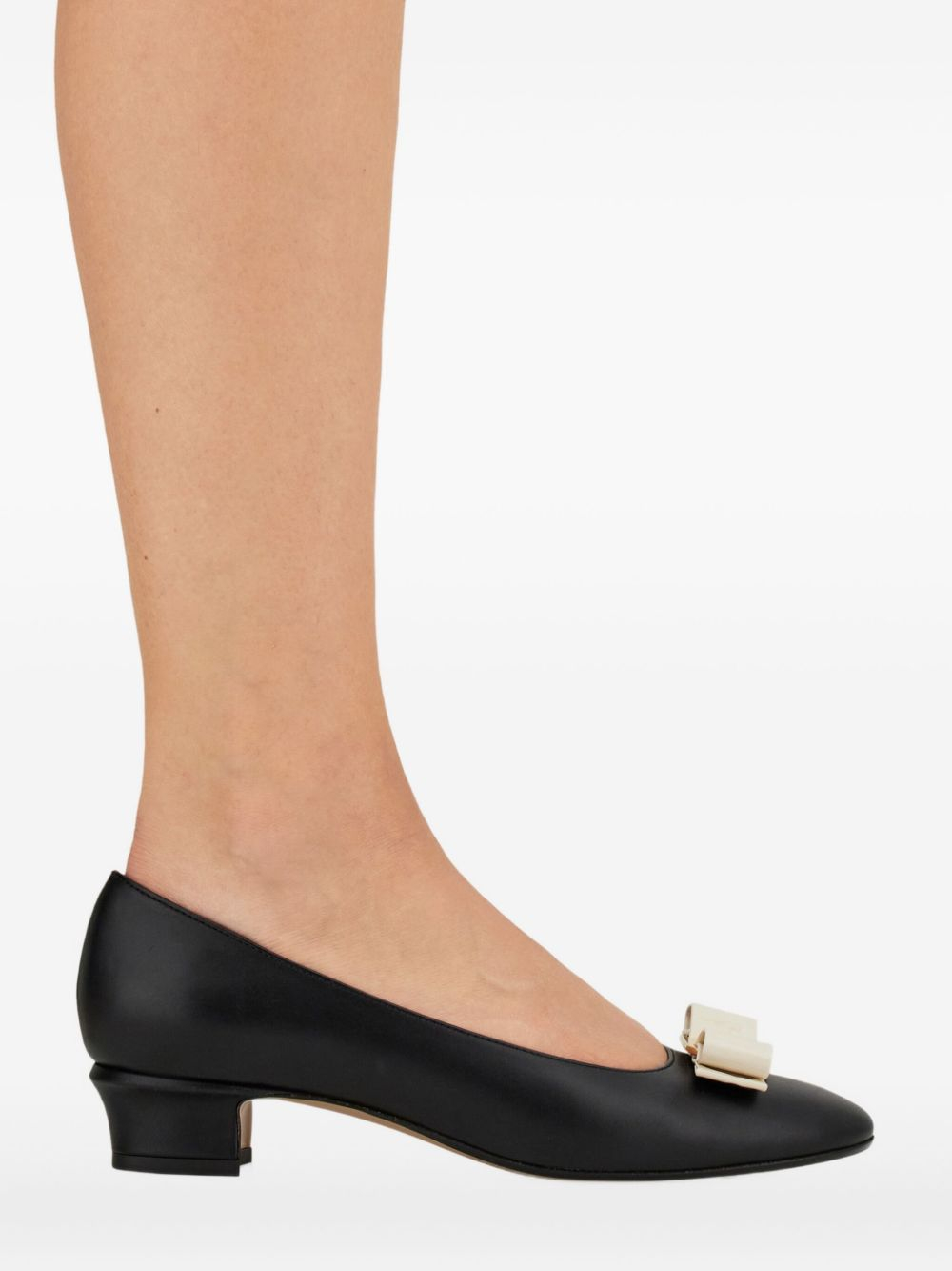 [Salvatore Ferragamo] Pumps SS26 01L410790843001