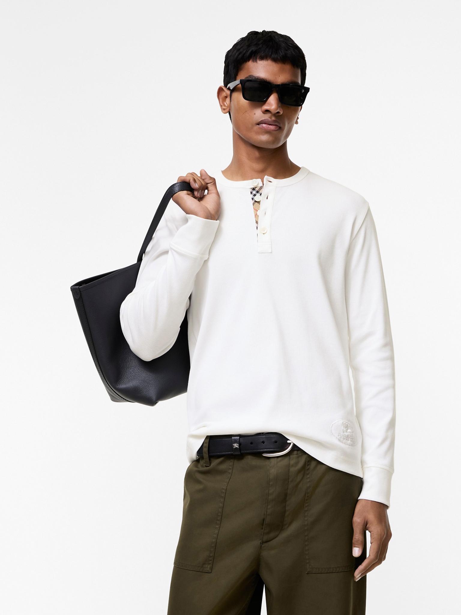 [Burberry] T-shirts Long Sleeve FW26 8128299B7078