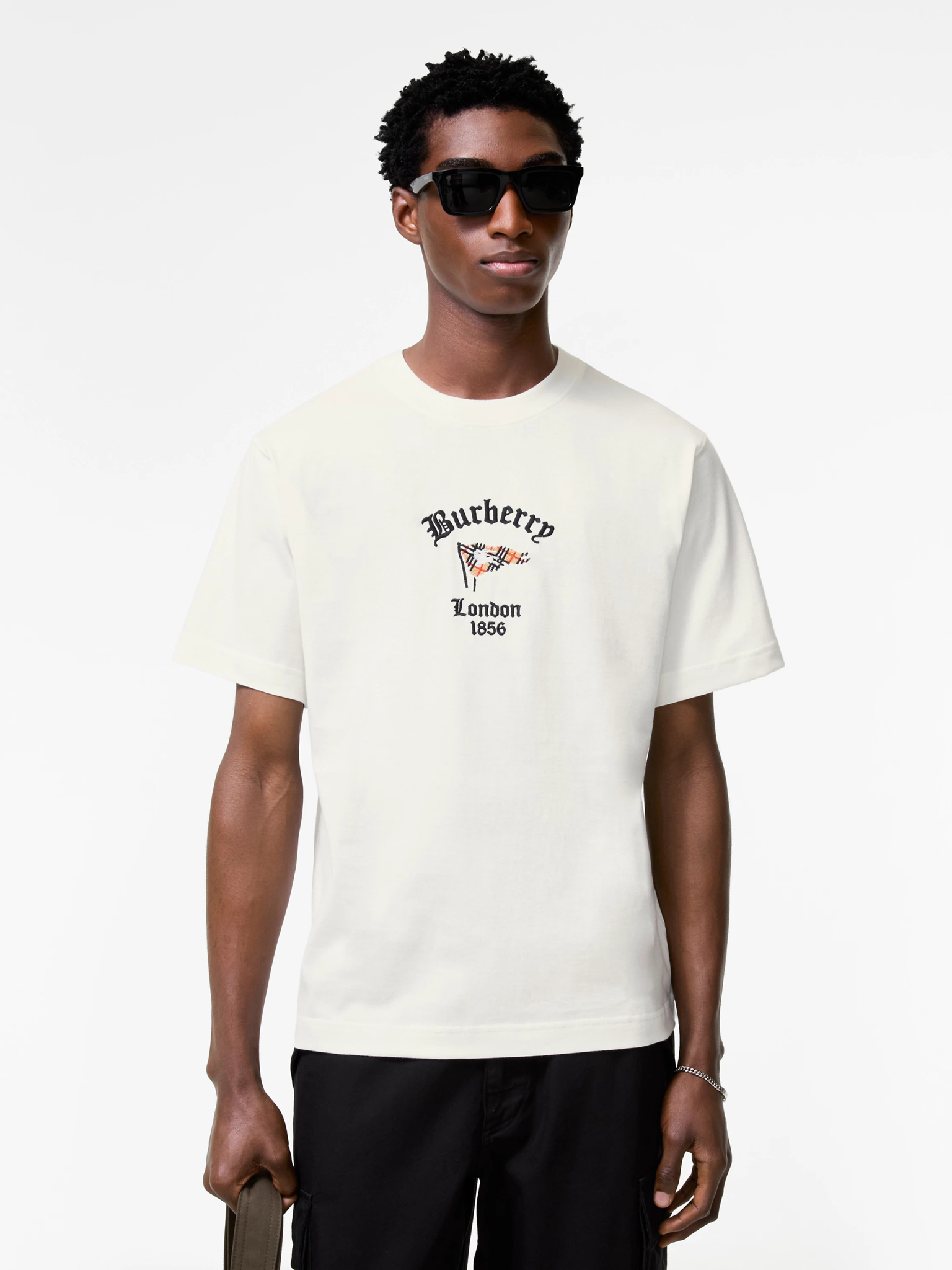 [Burberry] T-shirts Short Sleeve FW26 8128197B7078
