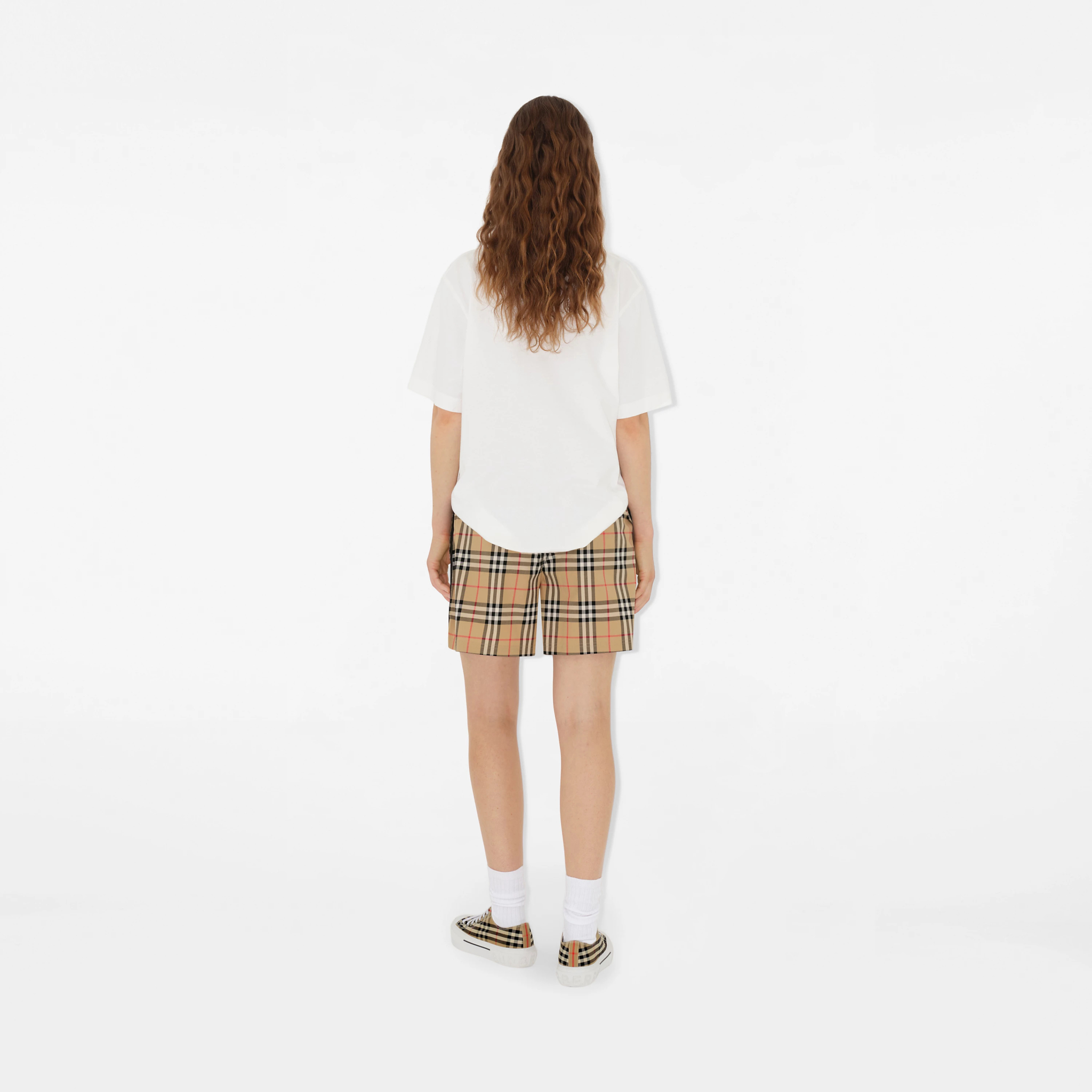 [Burberry] Shorts FW26 8111875A7028