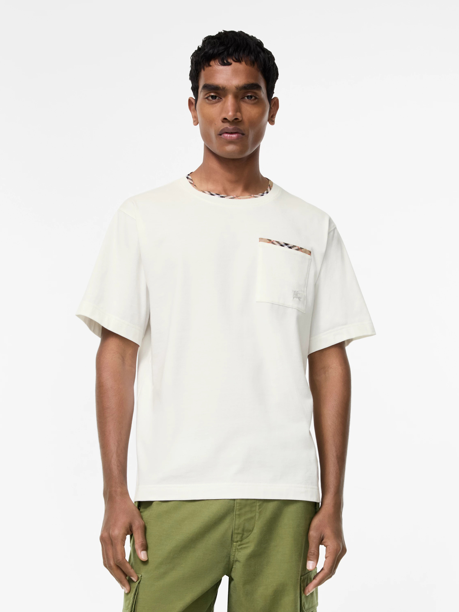 [Burberry] T-shirts Short Sleeve FW26 8127629B7078
