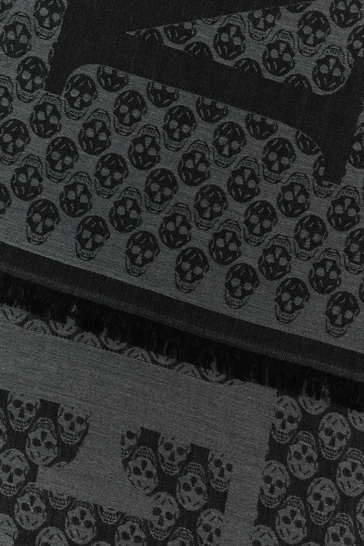 [Alexander McQueen] Scarf FW25 8353754200Q 1461