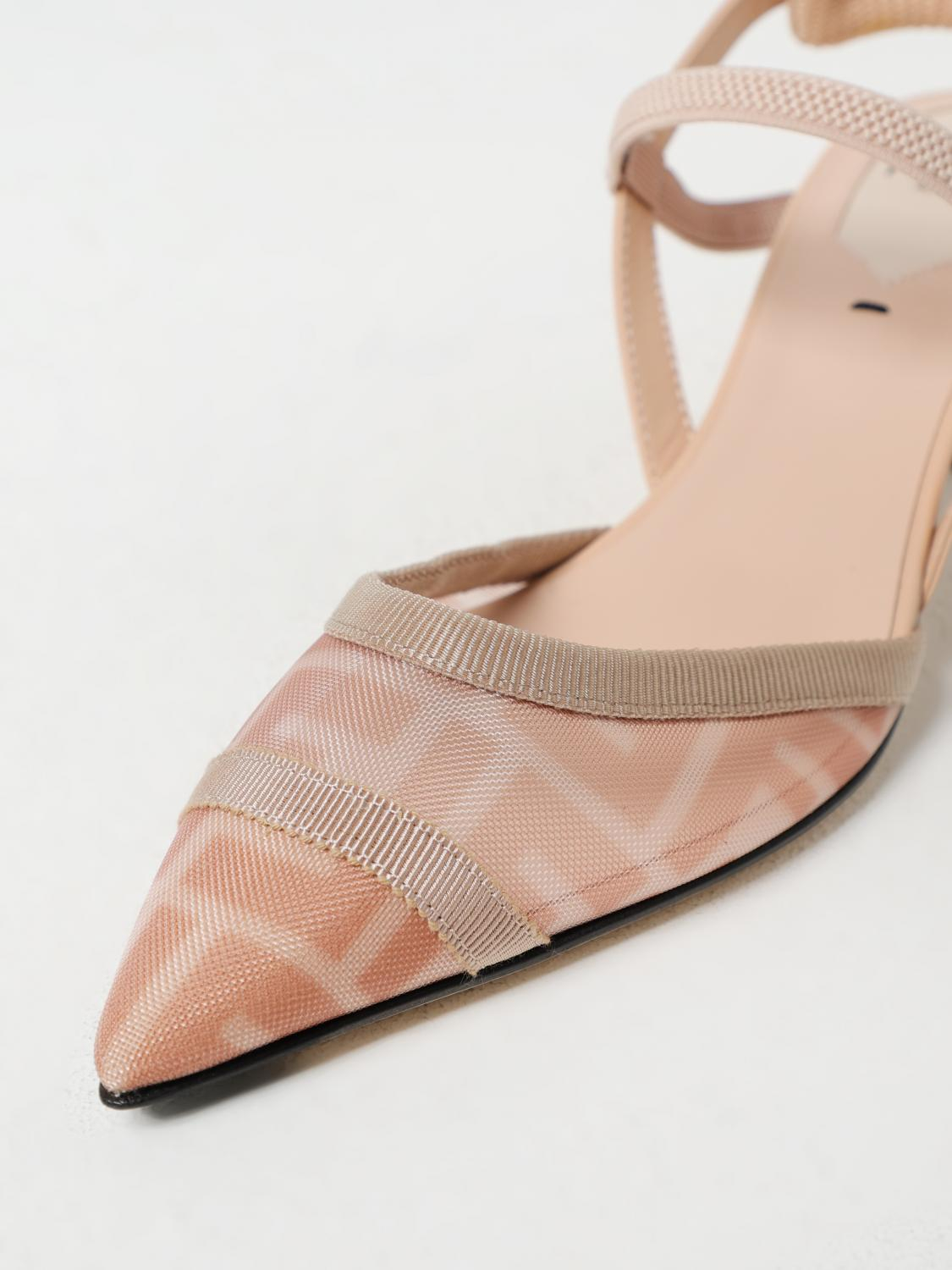 [Fendi] Pumps SS26 8J8589AQ6U F1R8N