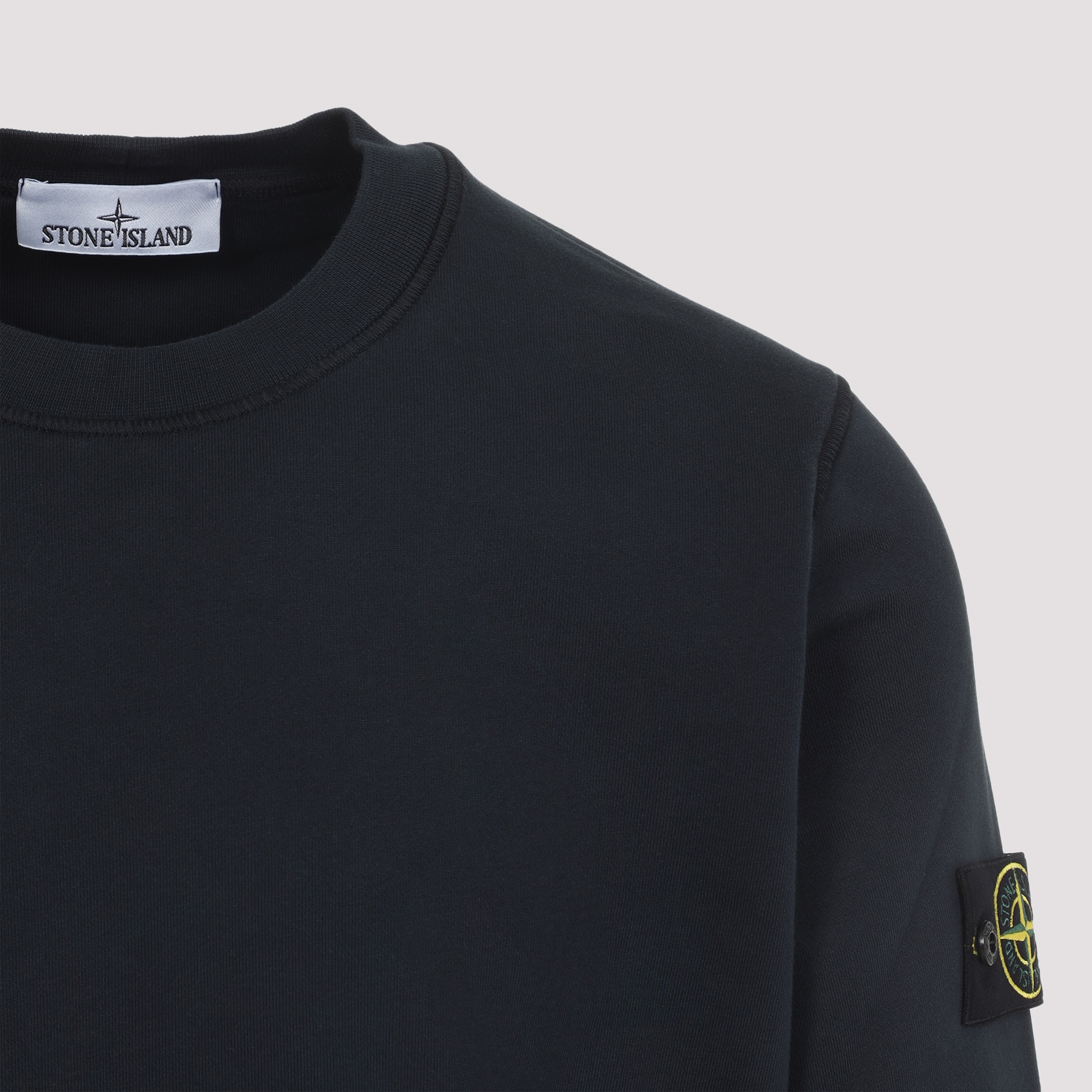 [Stone Island] Sweatshirt FW26 L2S156100060.S0051