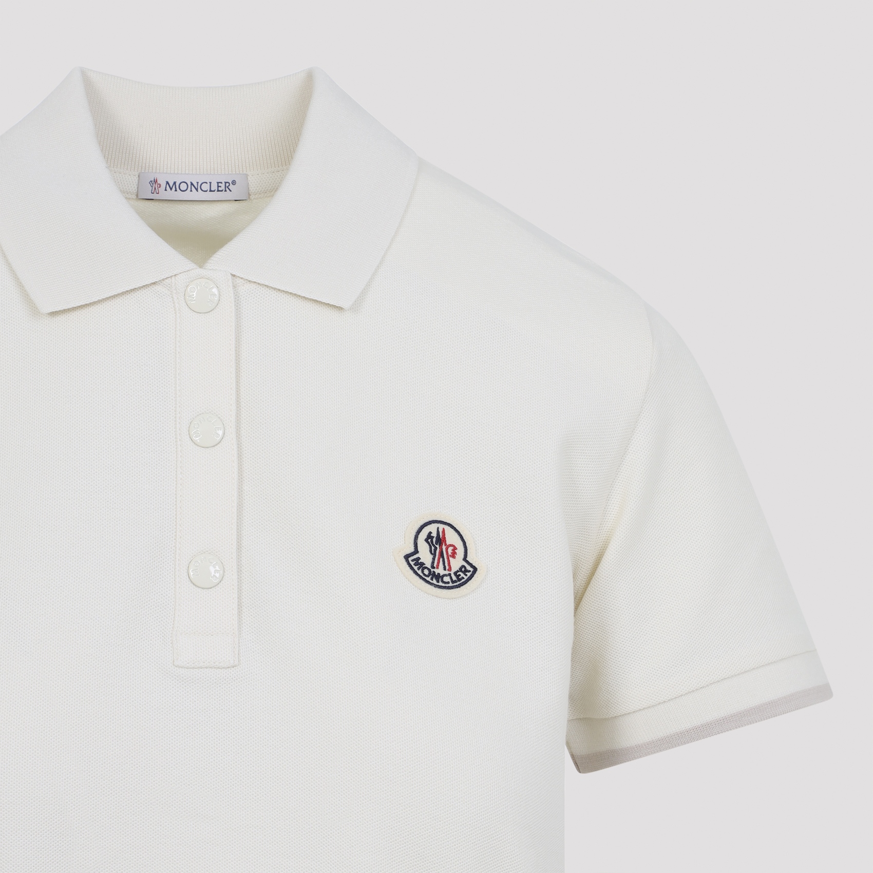 [Moncler] T-shirts Short Sleeve FW26 L20938A00007.84720