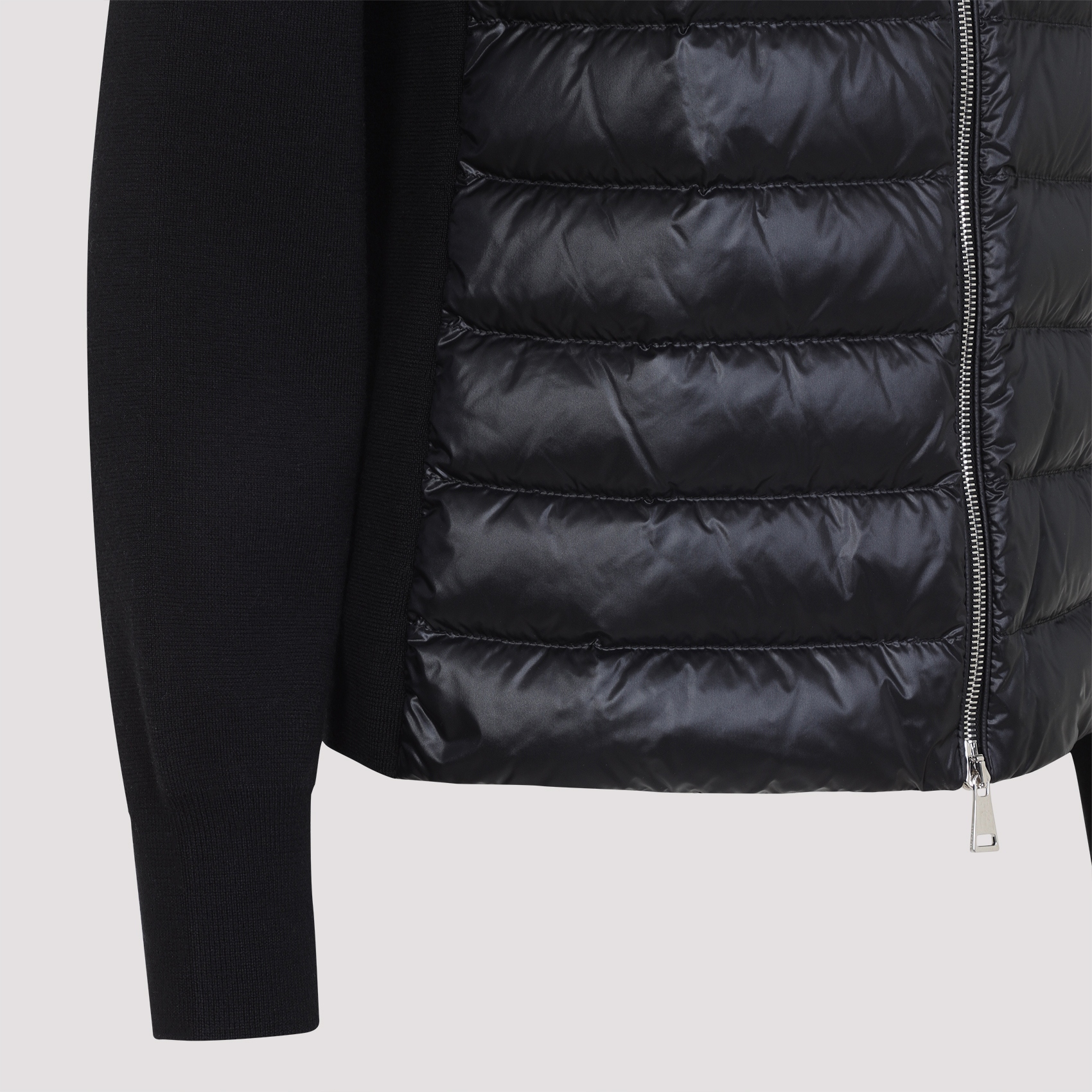 [Moncler] Jacket FW26 L20939B00036.M1131
